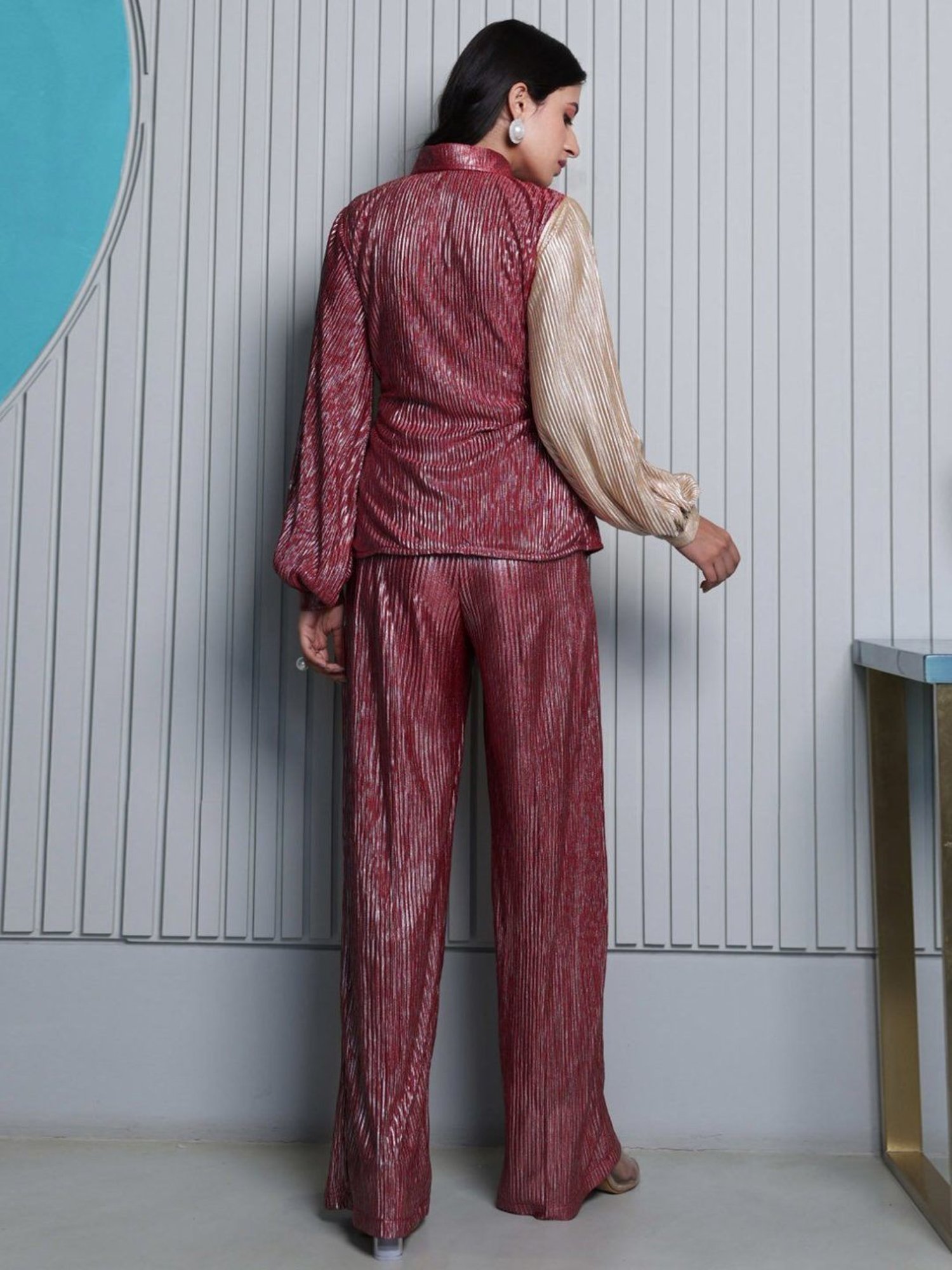 BInfinite Metallic Gold & Red Pleated Coords-Set