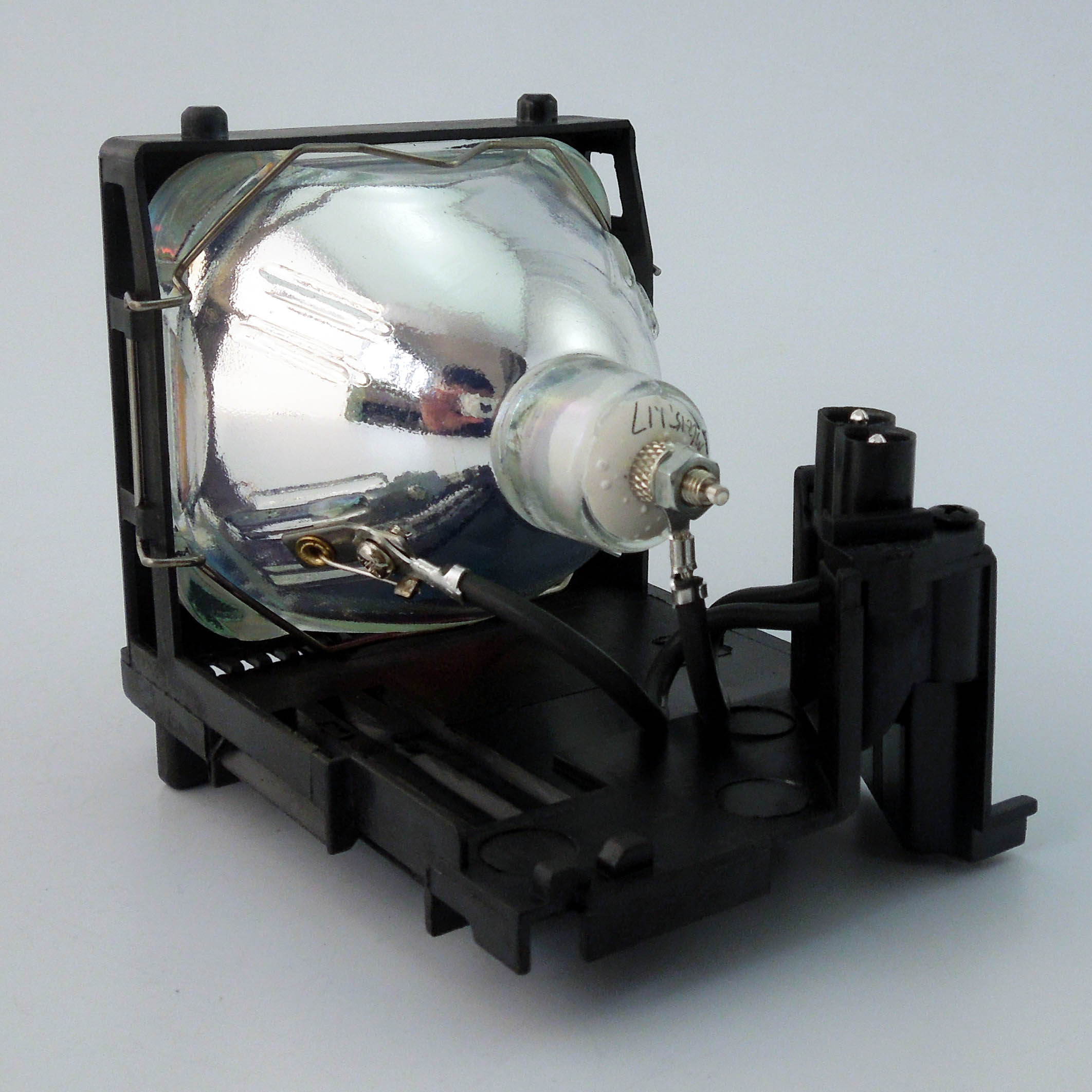 Replacement Projector Lamp/bulb DT00661 for Hitachi HD-PJ52 / PJ-TX100 / PJ-TX100W