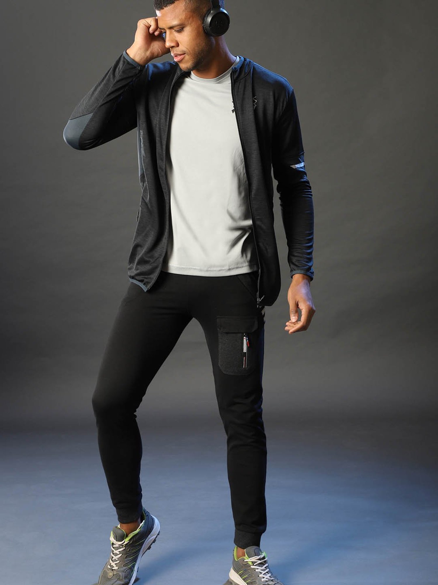 Campus Sutra Charcoal Full Sleeves Jacket