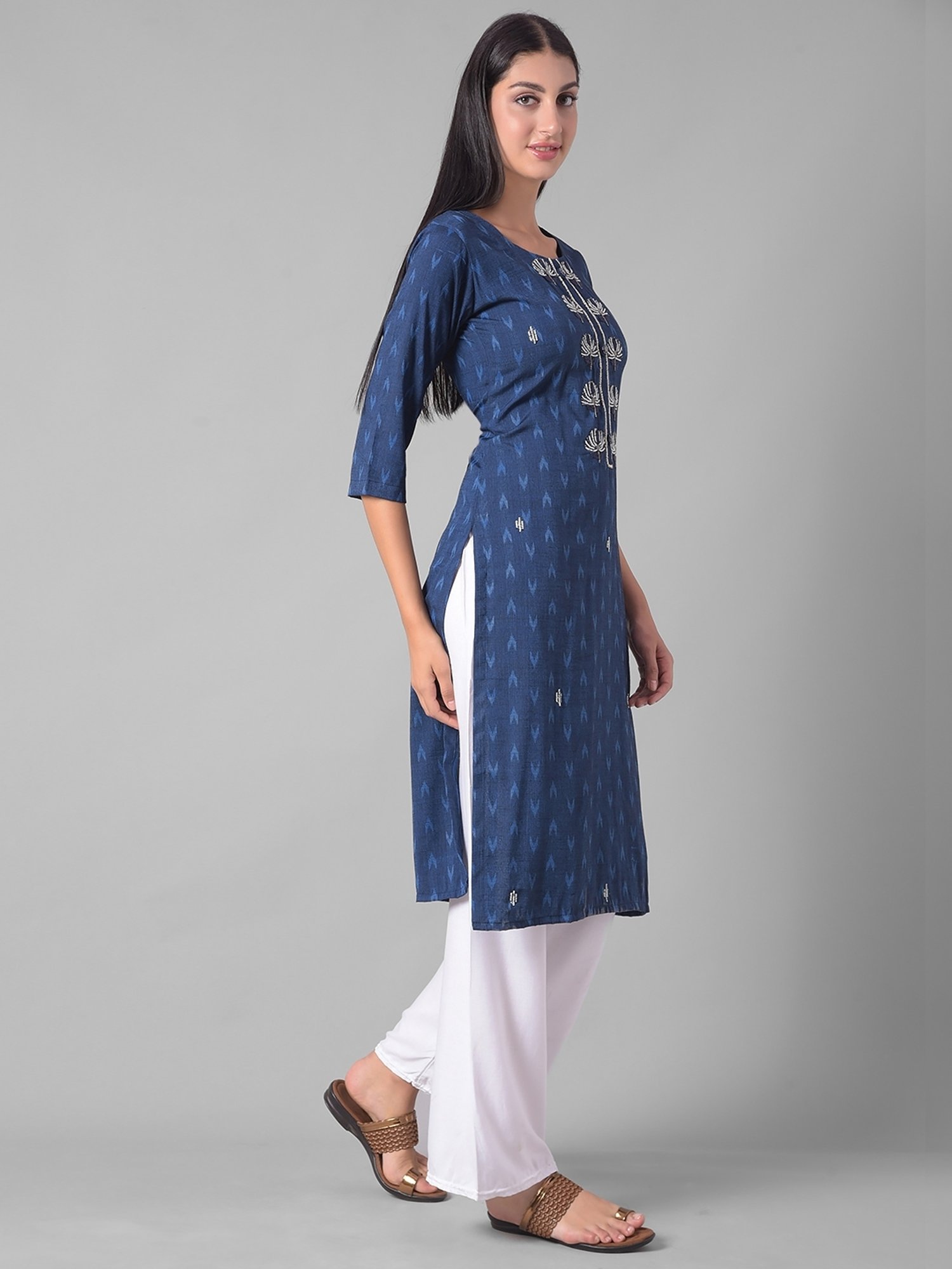 Dollar Missy Blue Embellished Straight Kurta