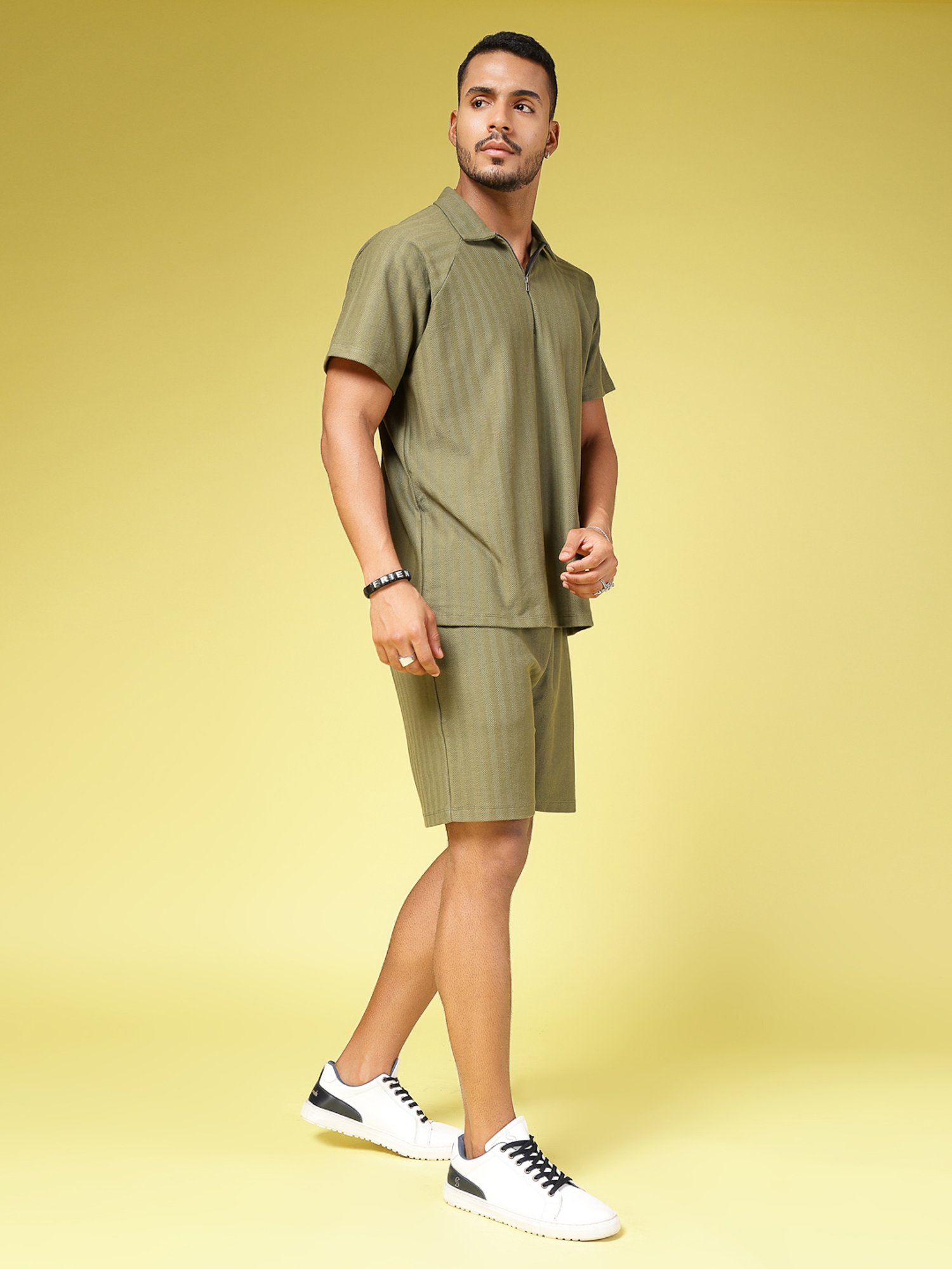 Rigo Olive Loose Fit T-Shirt & Shorts Set