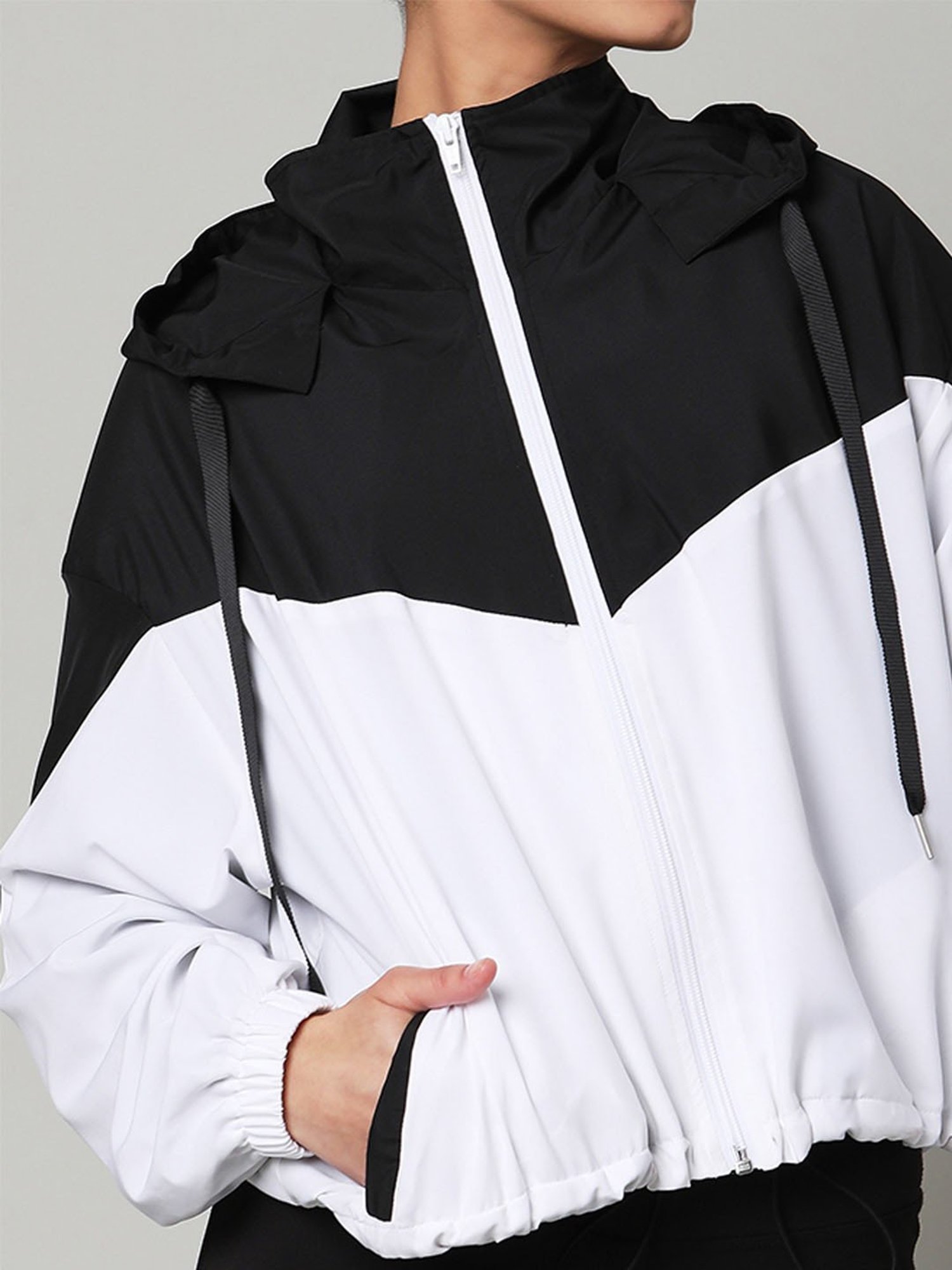 SILVERTRAQ Black & White Color-Block Sports Jacket