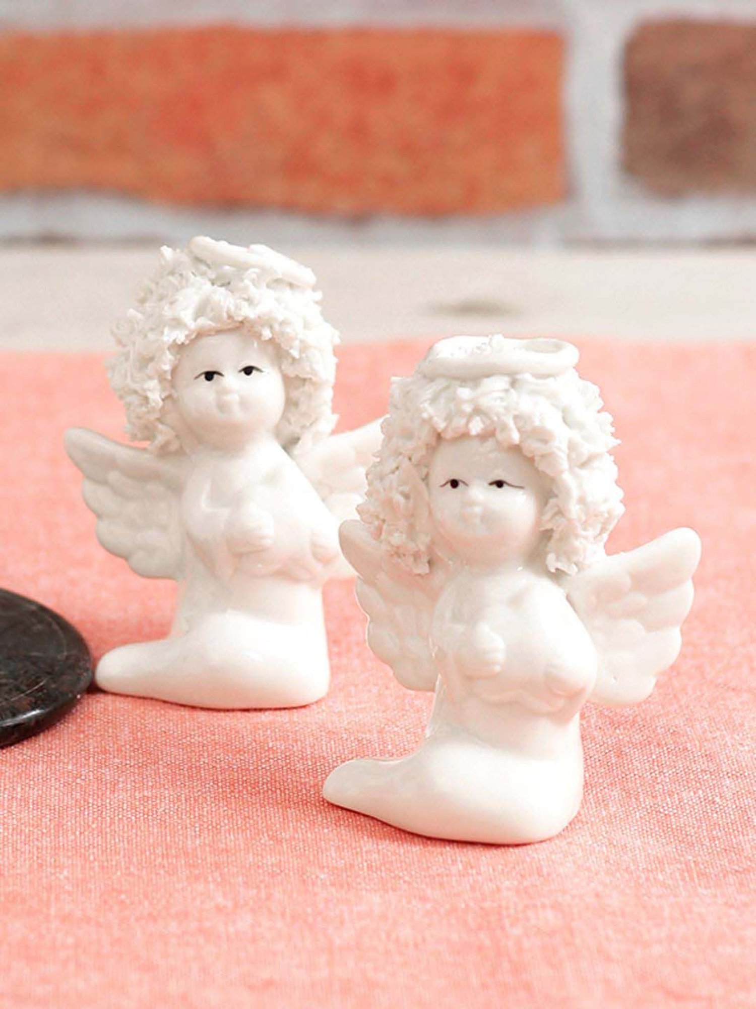 Tayhaa White Ceramic European Figurine Showpiece - Set of 2