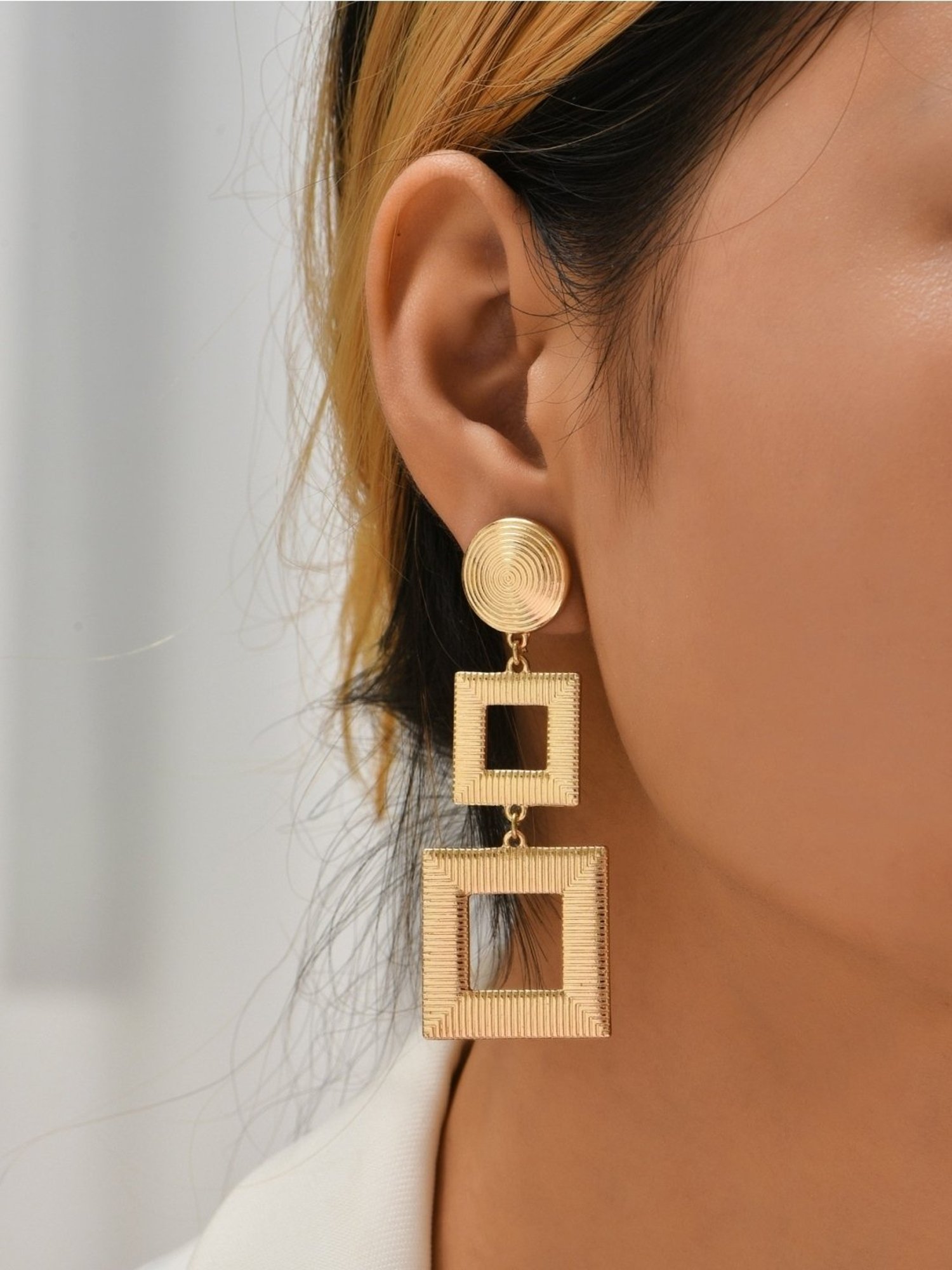 OOMPH Golden Tone Square Vintage Retro Fashion Drop Earrings for Women