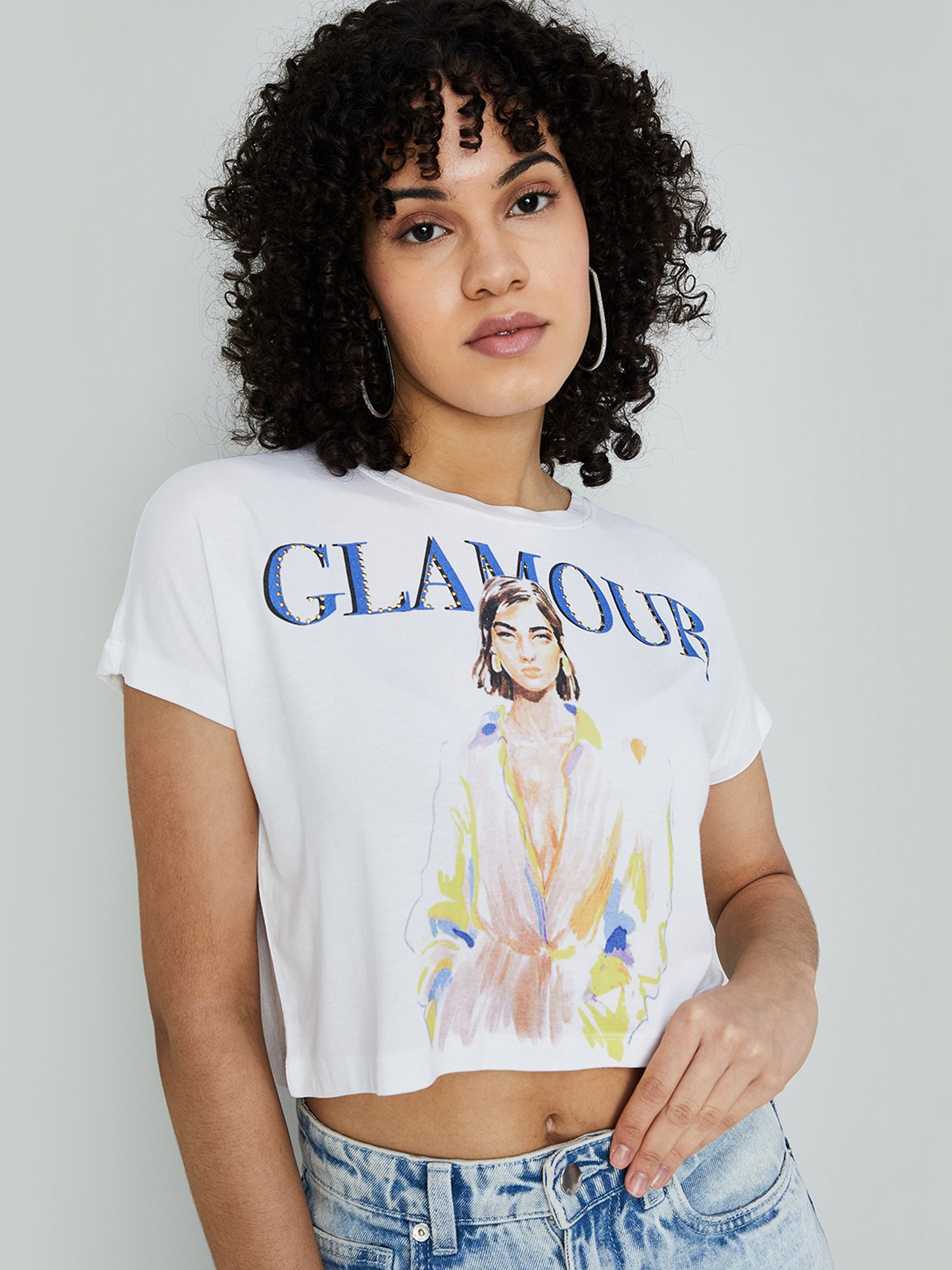 Ginger by Lifestyle Off White Graphic Print Crop T-Shirt