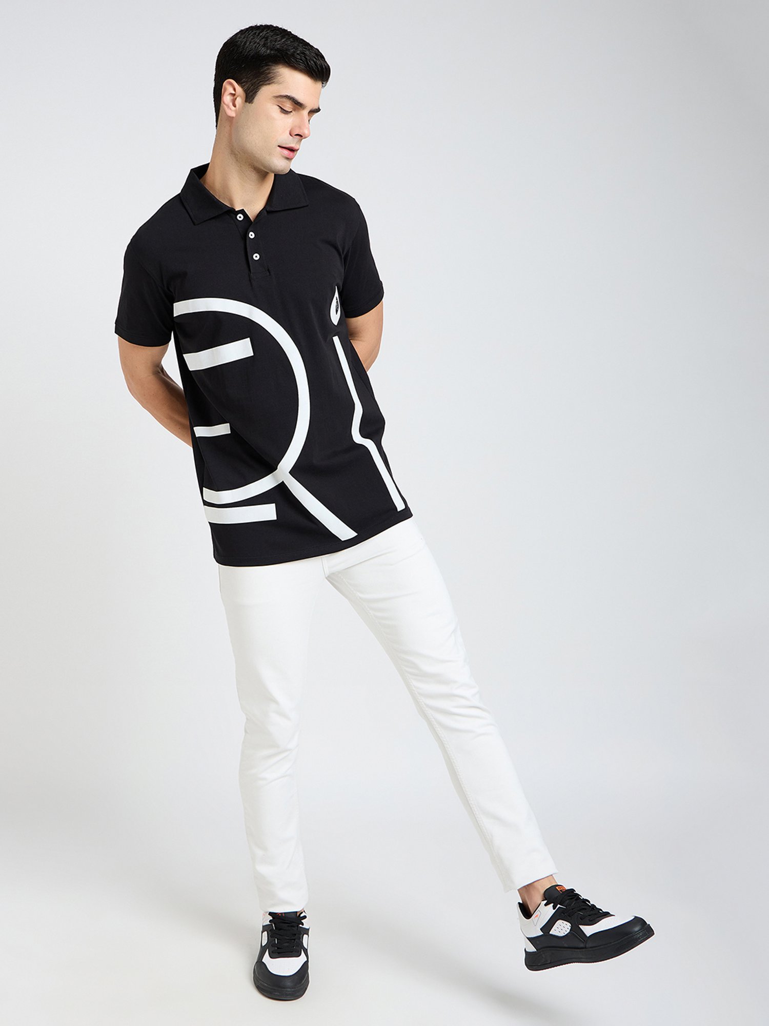 EDRIO Black Regular Fit Printed Polo T-Shirt