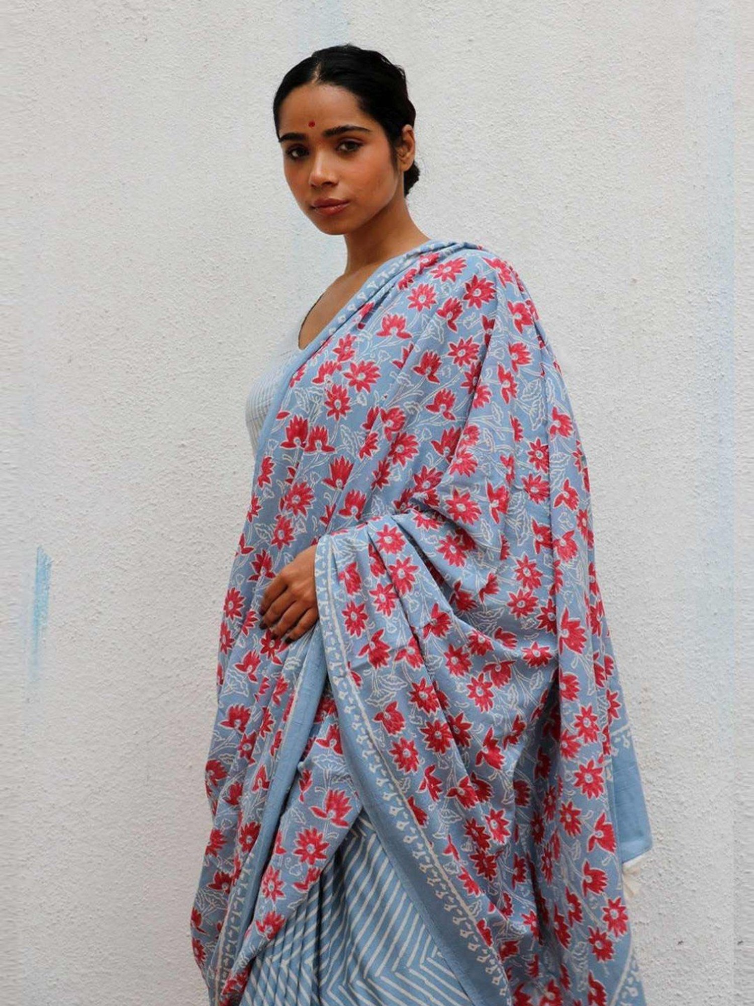 Chidiyaa Blue Paakhi Folk Flowers Handprinted Cotton Sarees