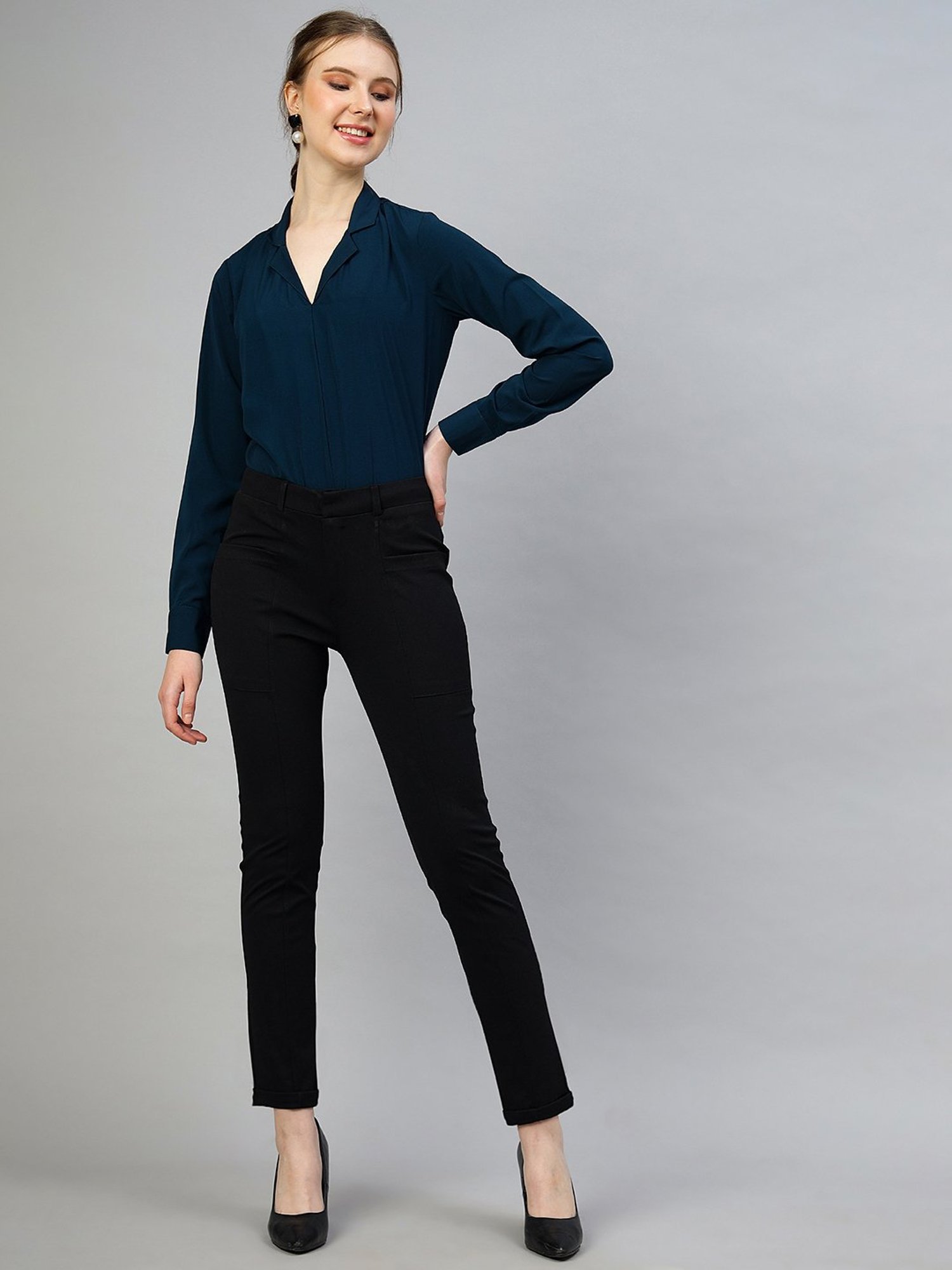 FITHUB Black Slim Fit Mid Rise Trousers