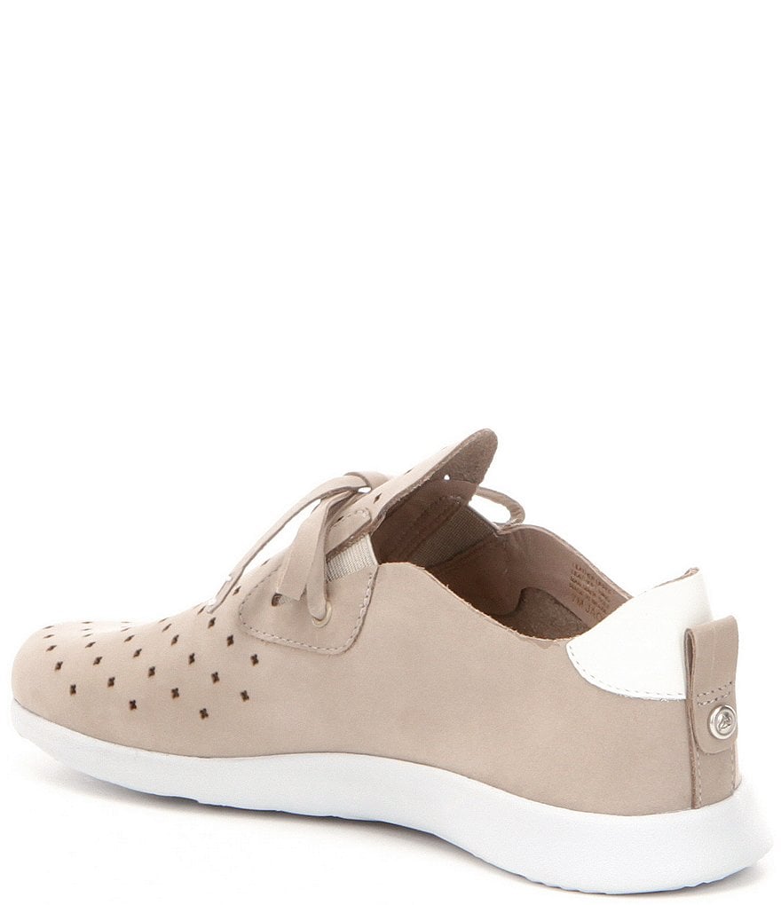 Kendall + Kylie Women's Anthracite Leopard EZORA 2.0 Low Top Lace Up Multi Sneakers