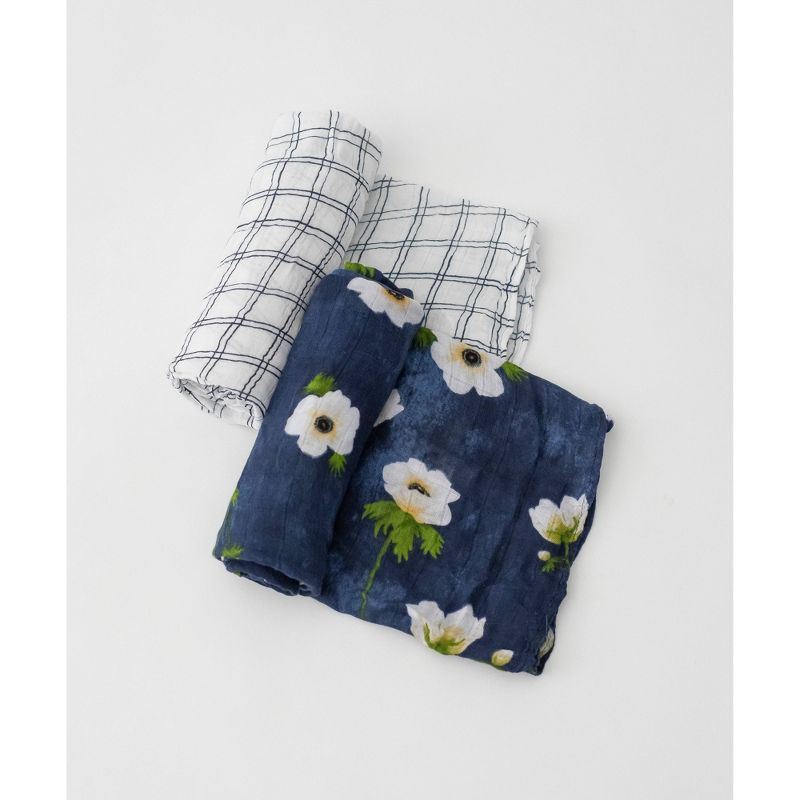 Little Unicorn Deluxe Muslin Swaddle Blanket - White Anemone 2pk