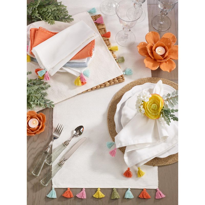 Saro Lifestyle Cloth Table Napkins With Fiesta Tassel Corners (Set of 4)