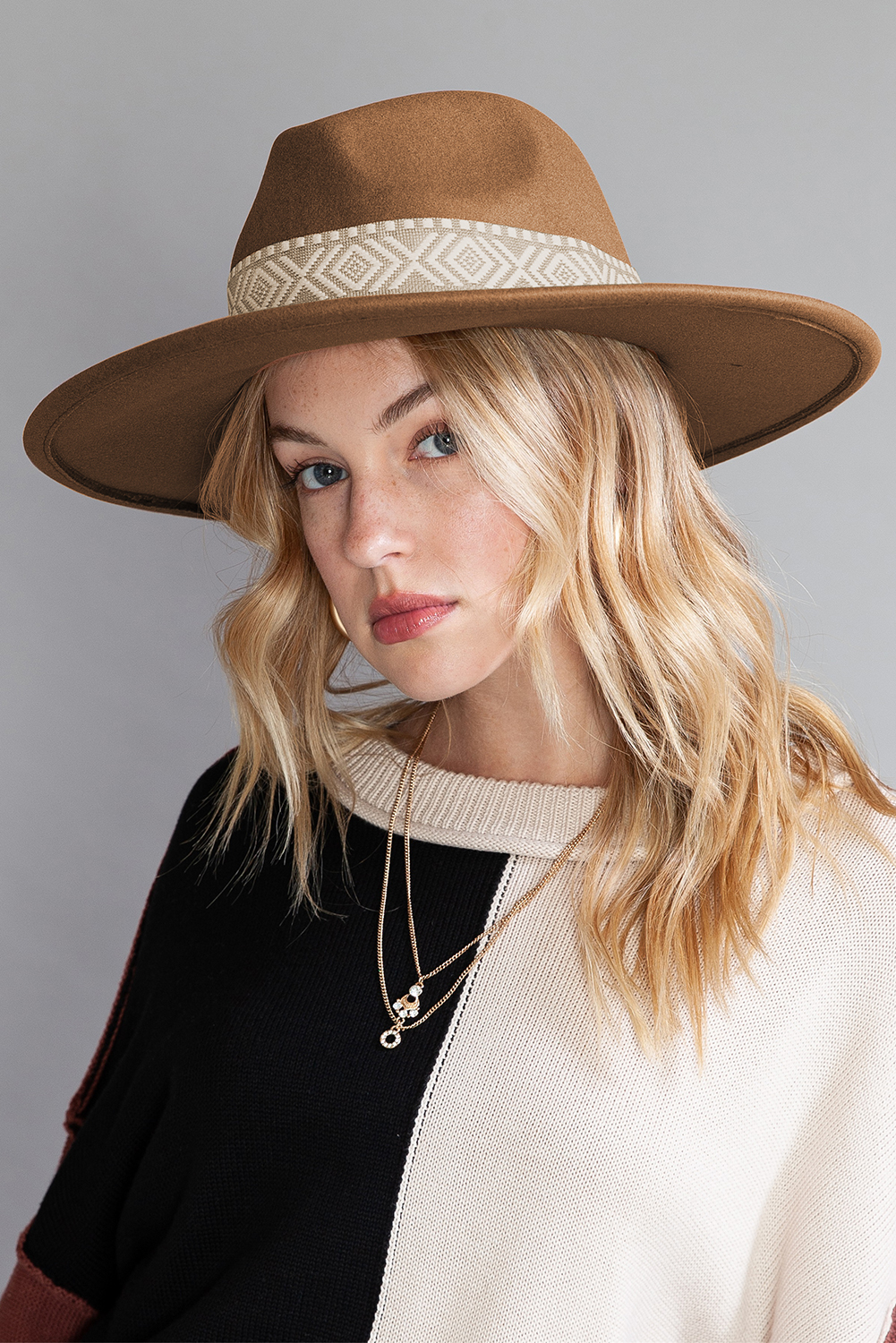 Camel Vintage Geometric Striped Warm Winter Socks