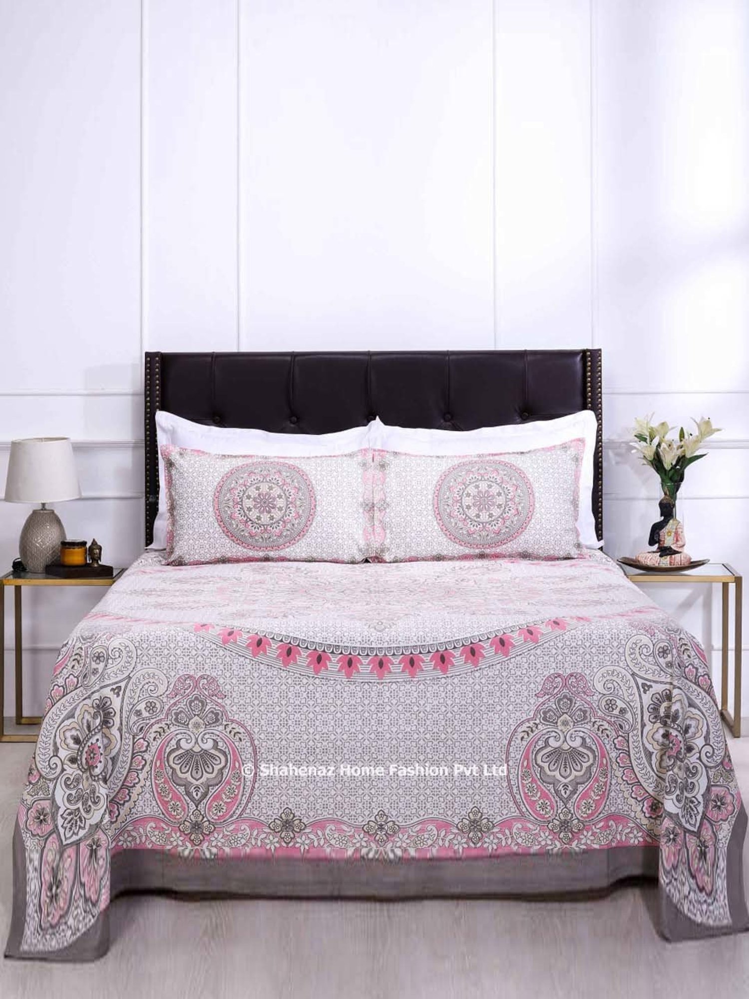 Shahenaz Grey & Pink 120 TC Cotton Mandala Double Bedsheet with 2 Pillow Covers