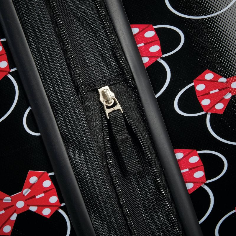 American Tourister 18'' Minnie Mouse Upright Hardside Suitcase