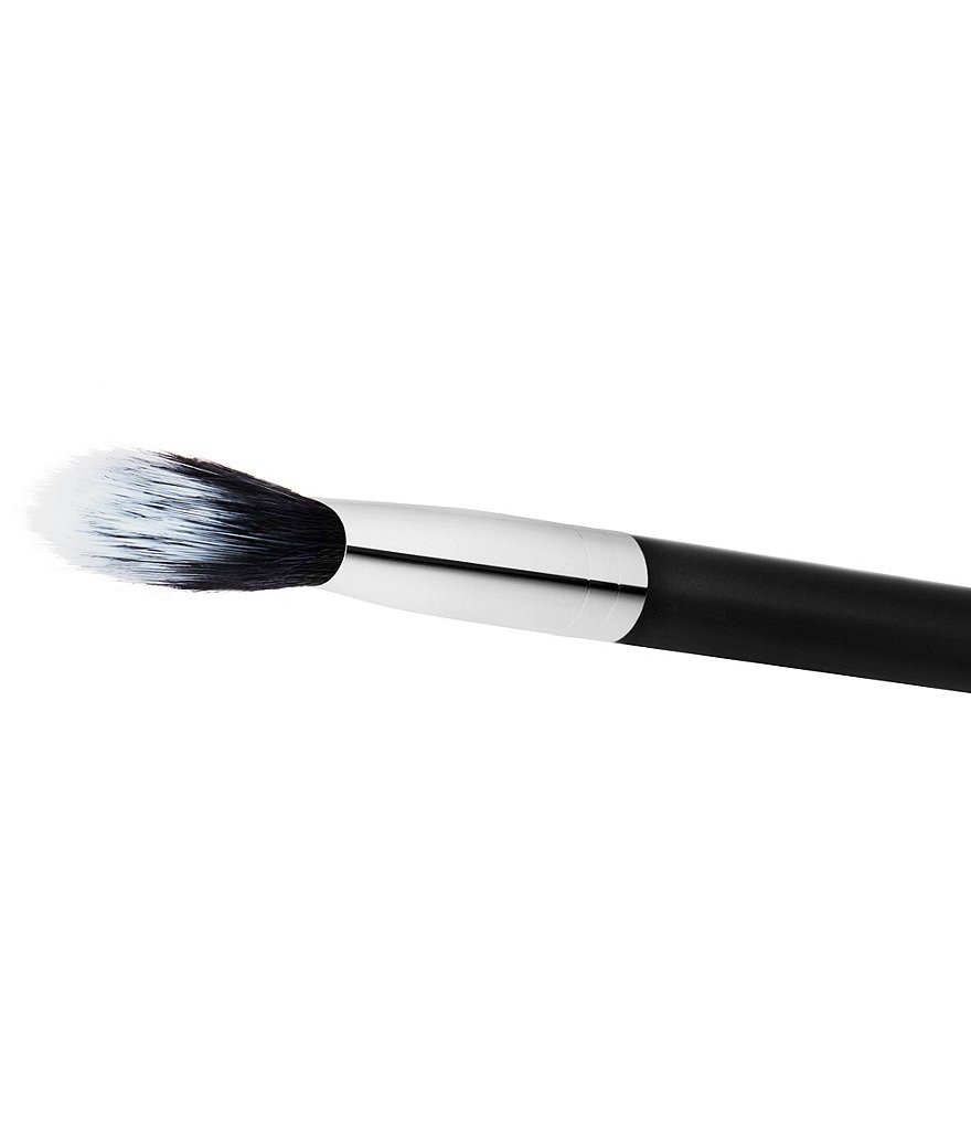 MAC 150 Synthetic Large Powder Brush