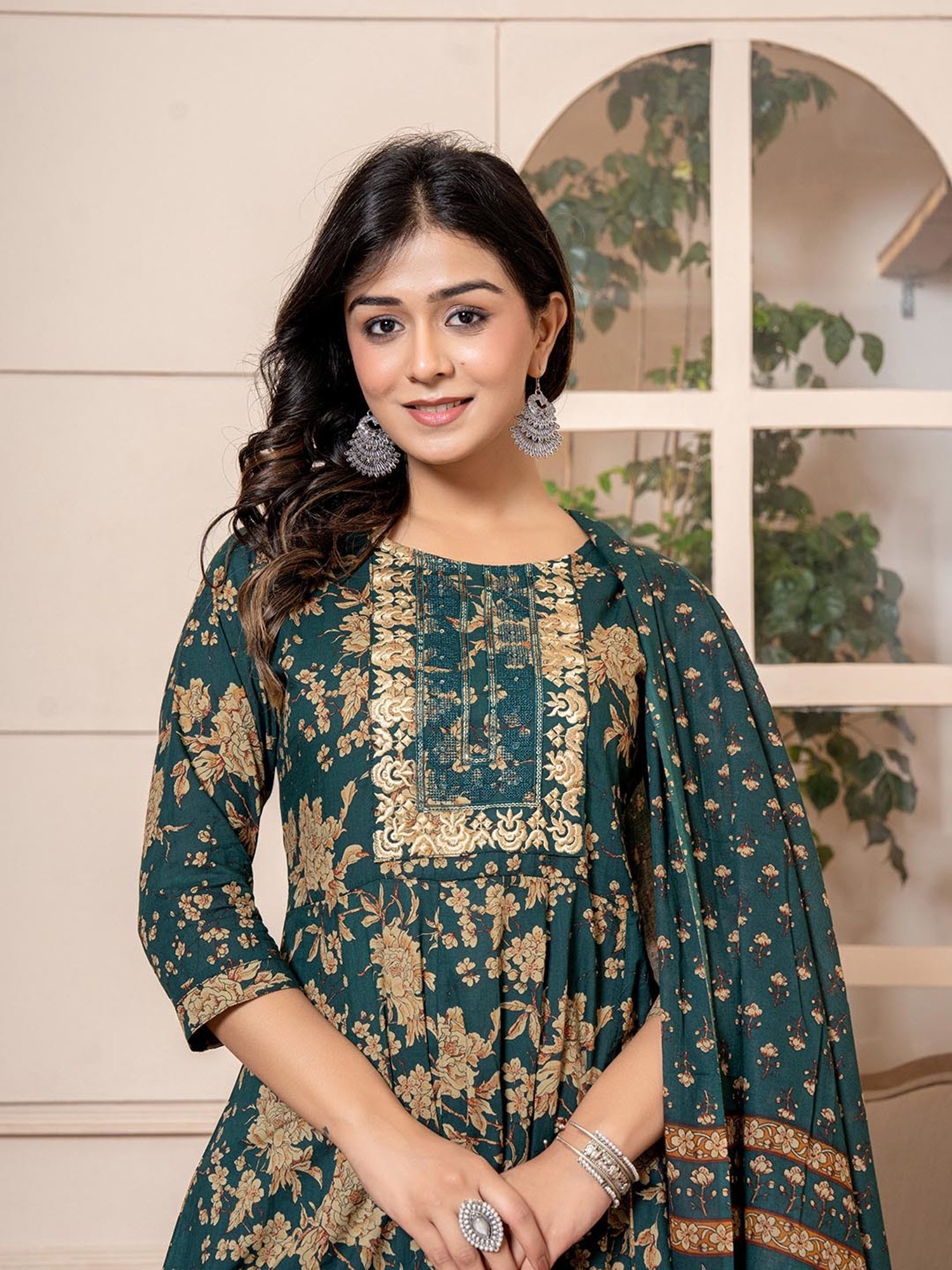 Yufta Green Cotton Embroidered Kurta & Pant Set with Dupatta