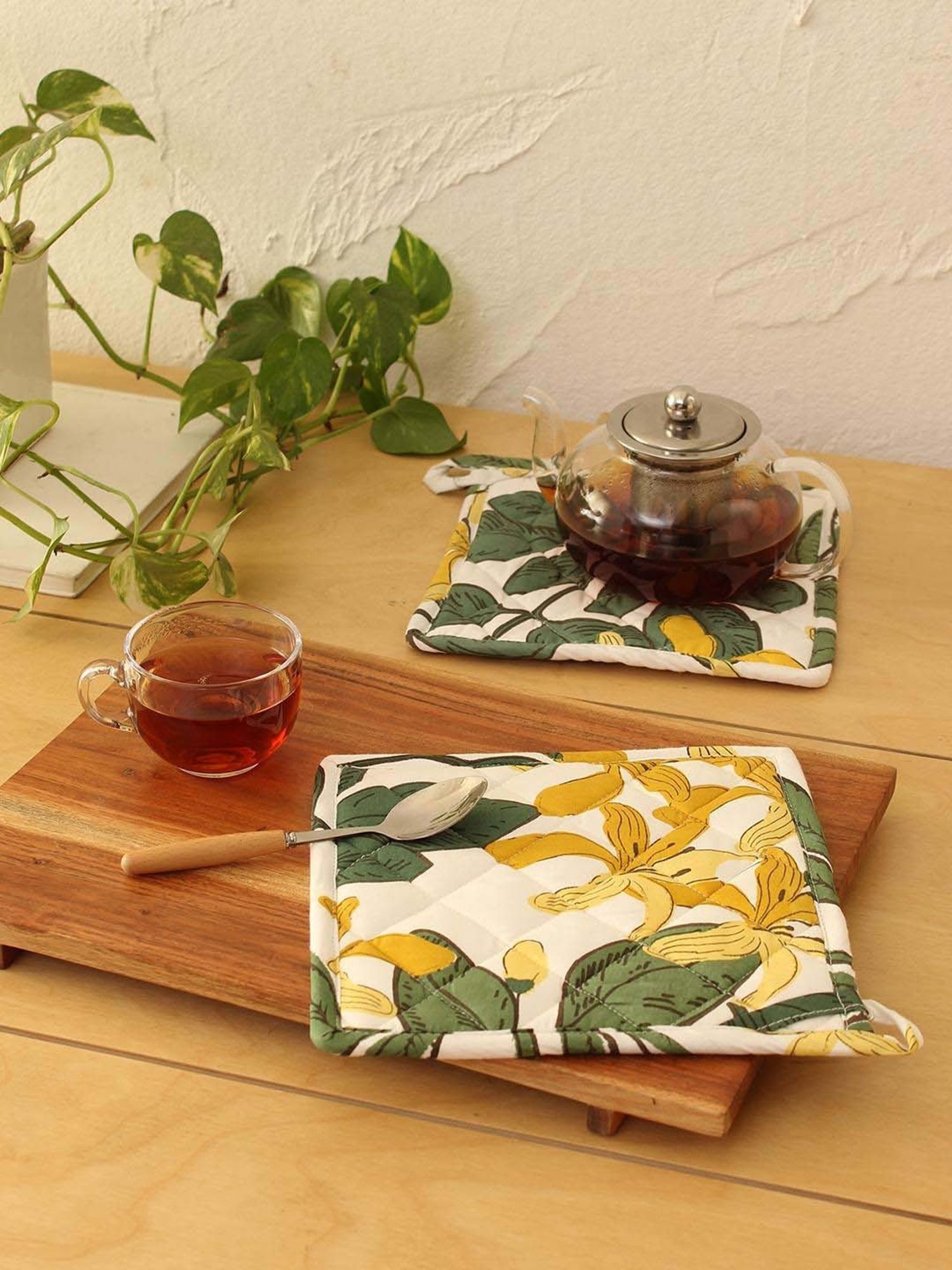 House This Senjana Green & Yellow Cotton Pot Holder - Set of 2