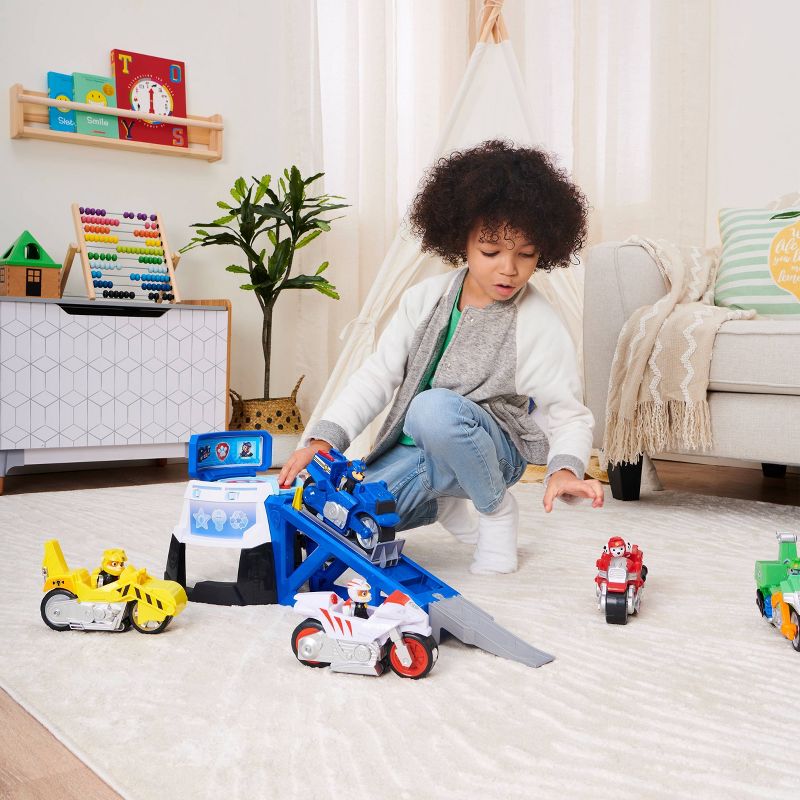 PAW Patrol Chase Moto Playset