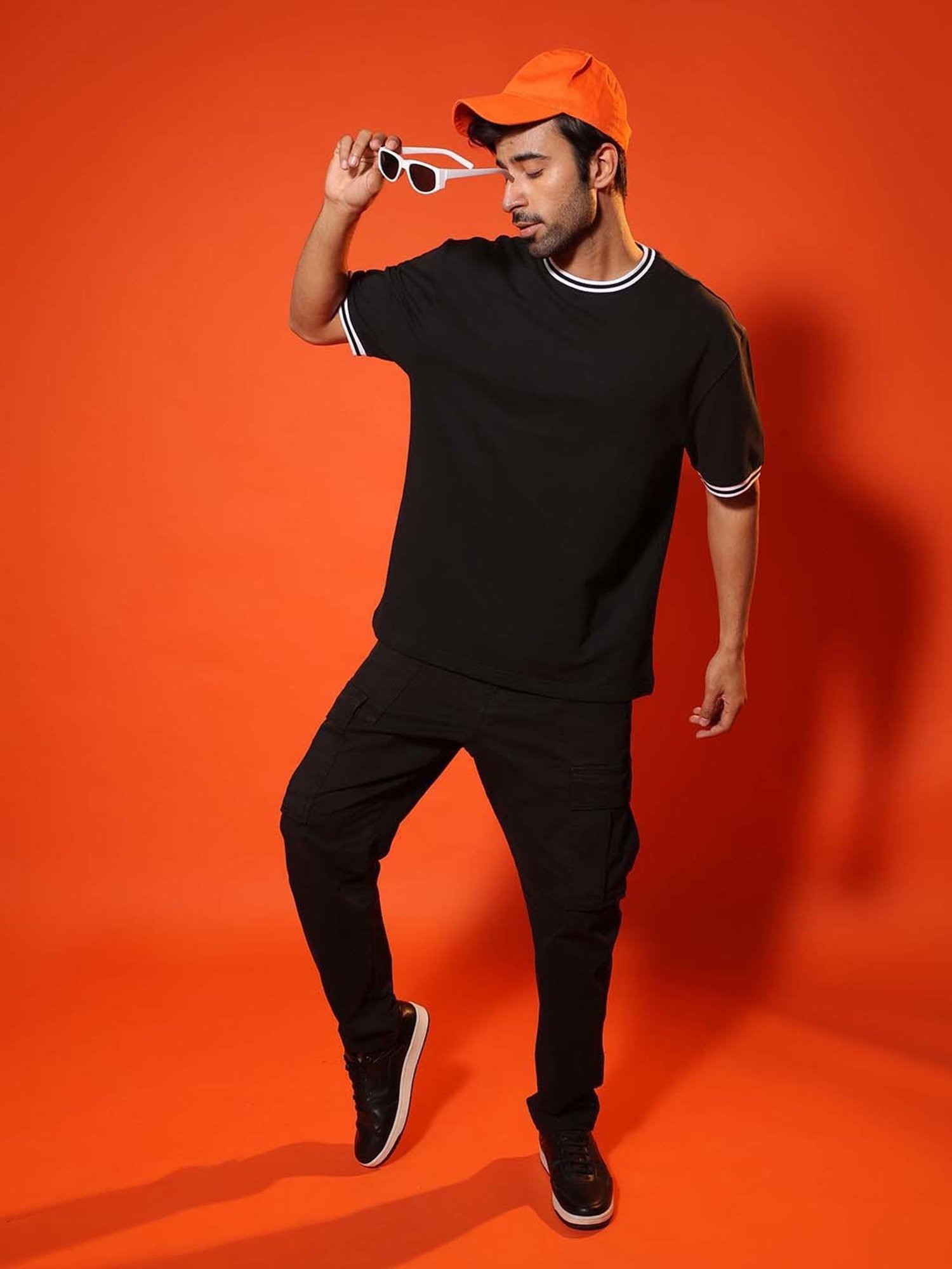 SUBTRACT Black Regular Fit Cotton Oversized Crew T-Shirt