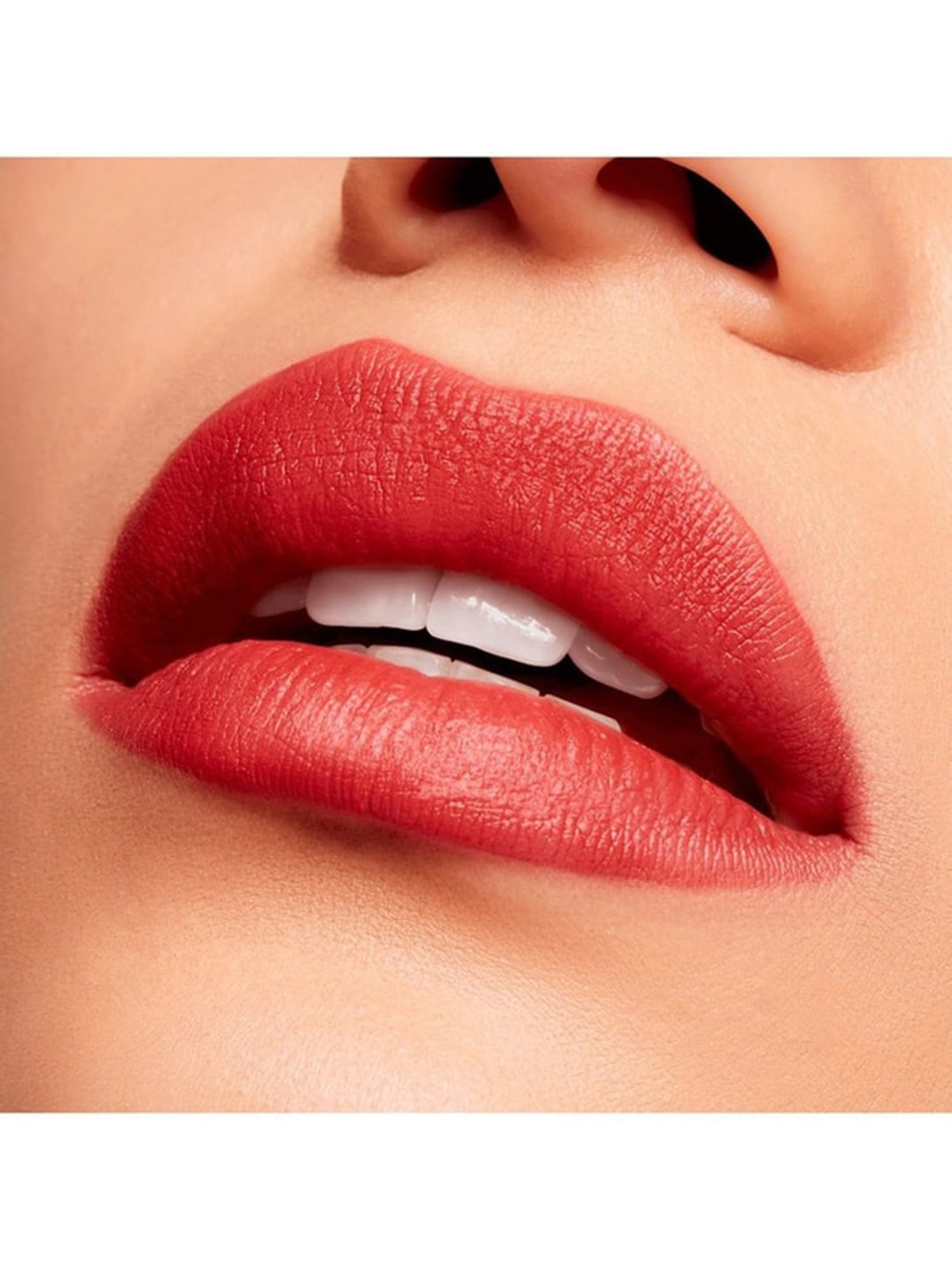 M.A.C Powder Kiss Velvet Blur Slim Stick Sweet Cinnamon - 2 gm