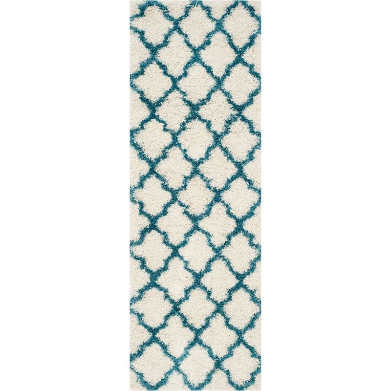 2'3"X9' Quatrefoil Design Loomed Runner Ivory/Blue - Safavieh