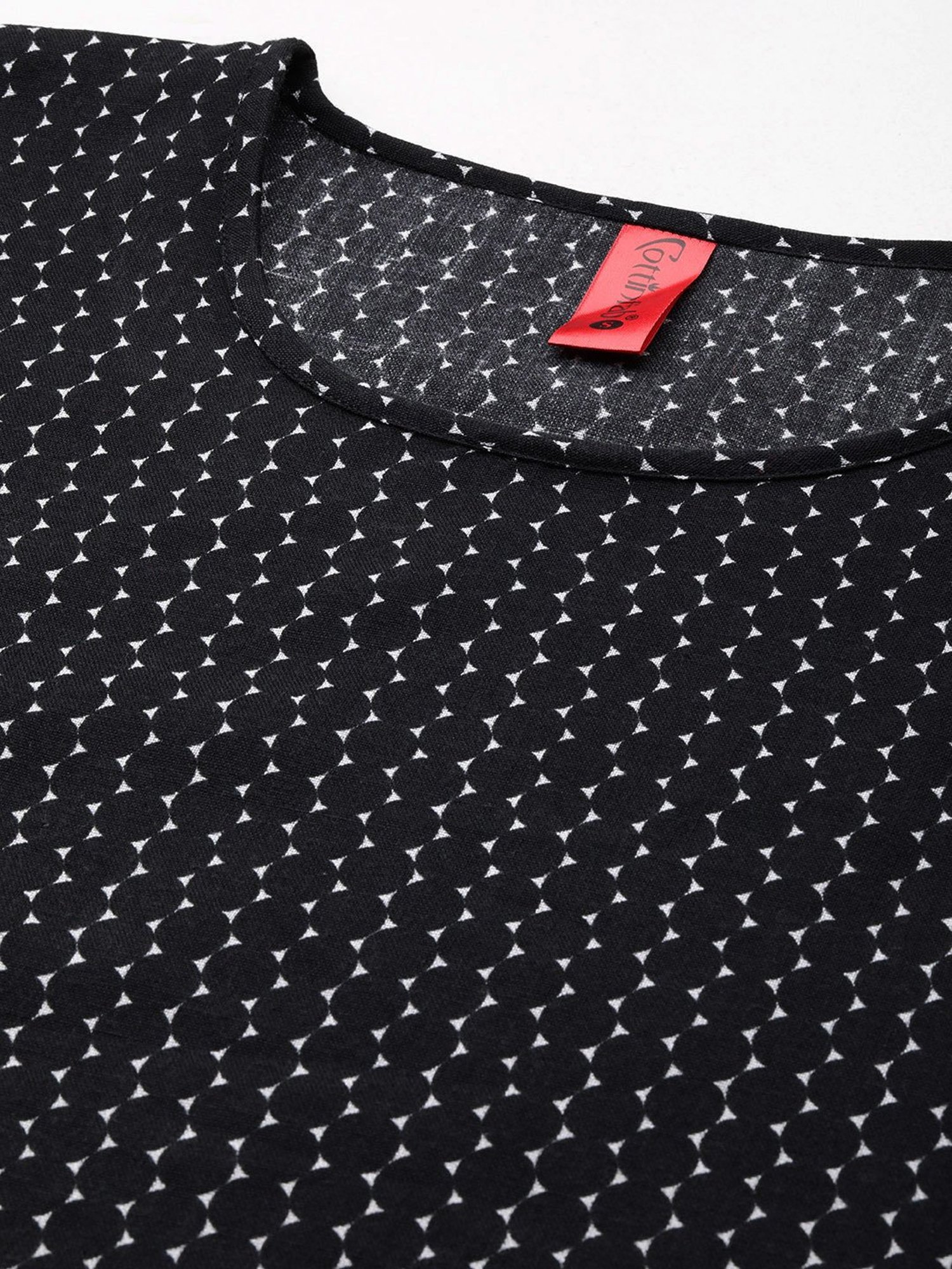 Cottinfab Black & White Printed Kaftan Top