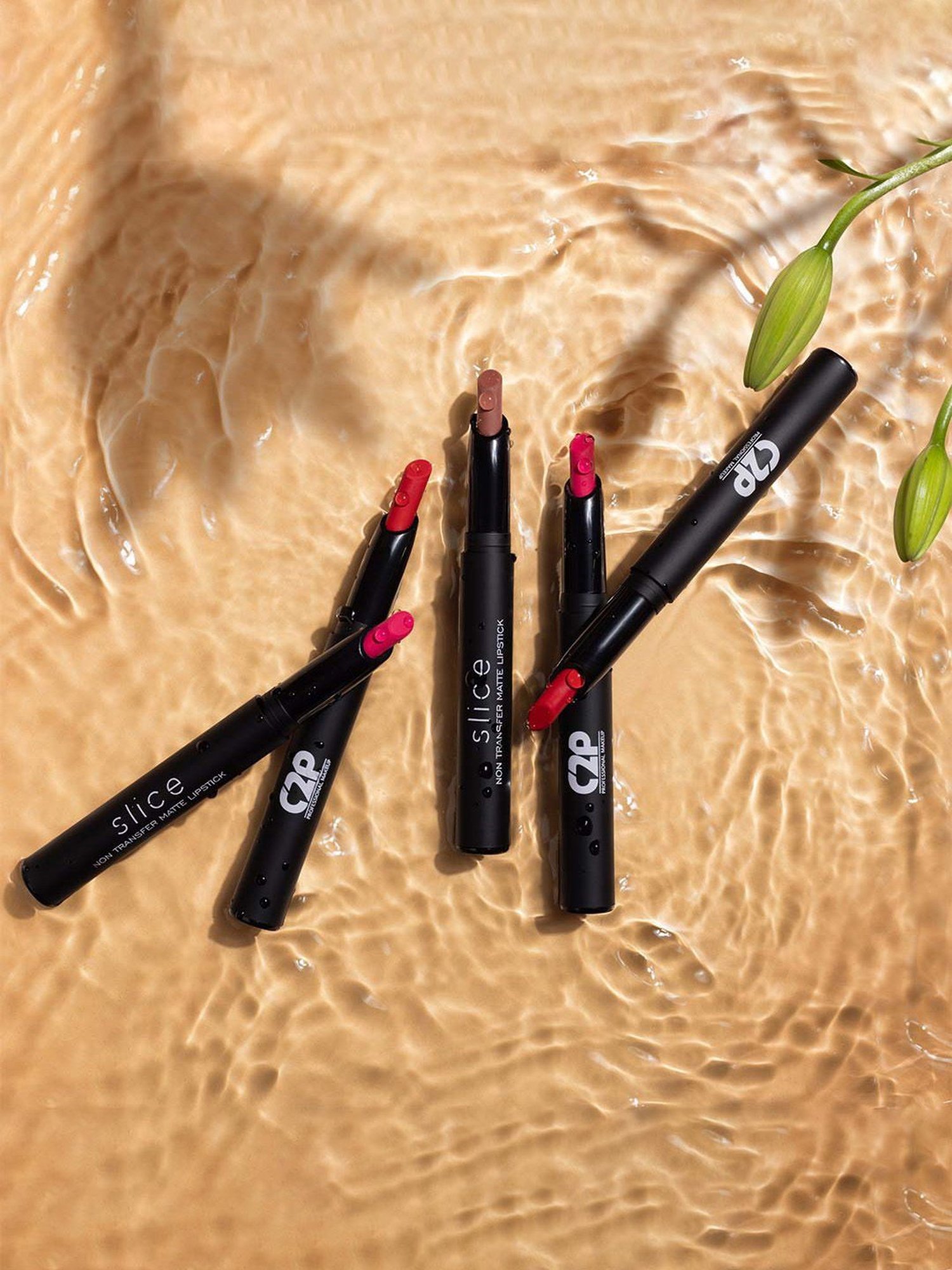 C2P PROFESSIONAL MAKEUP Slice Non Transfer Matte Lipstick Code Red 103 - 1.7 gm