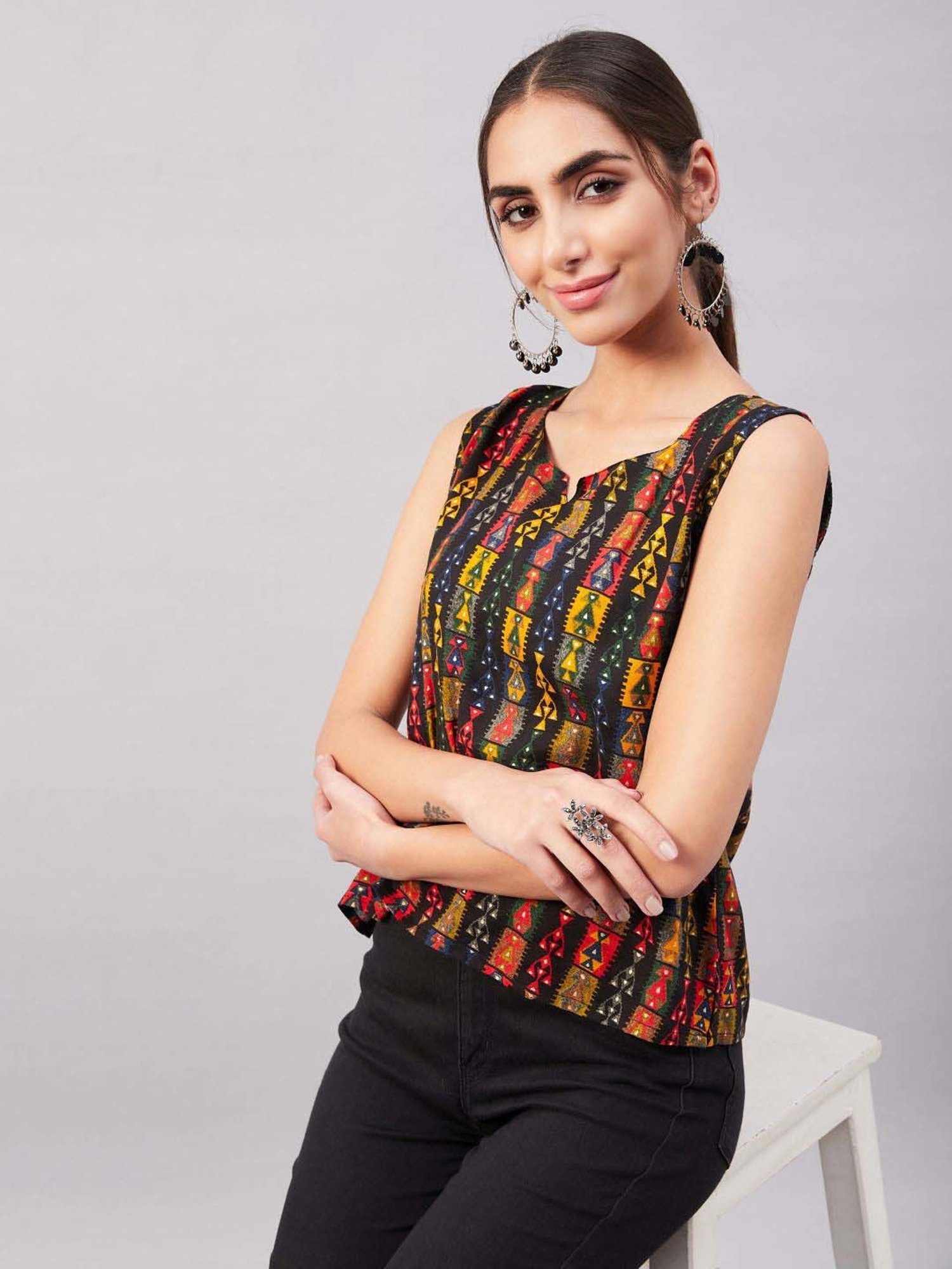 Inweave Black Printed Top