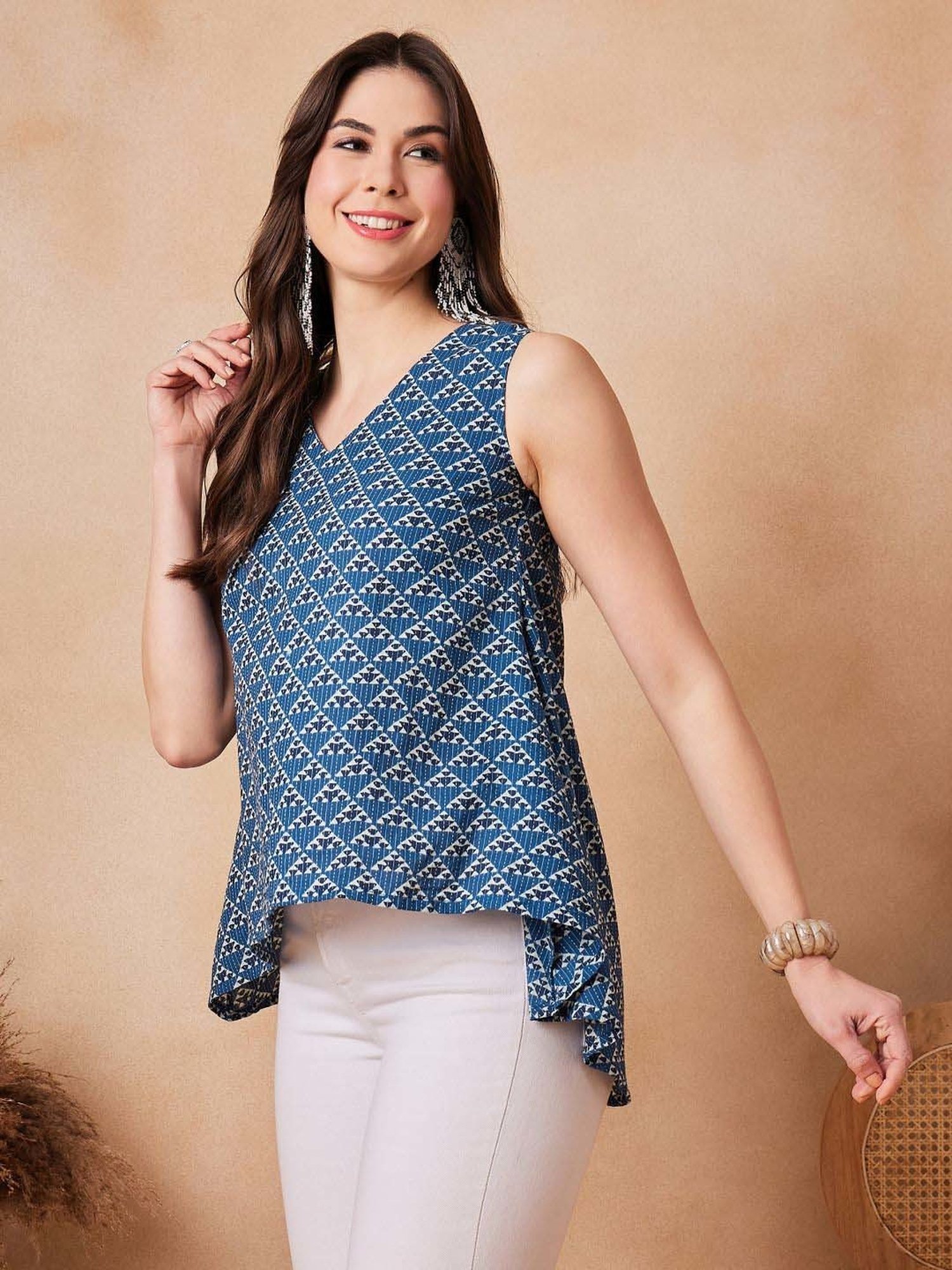 Inweave Blue Cotton Printed Top