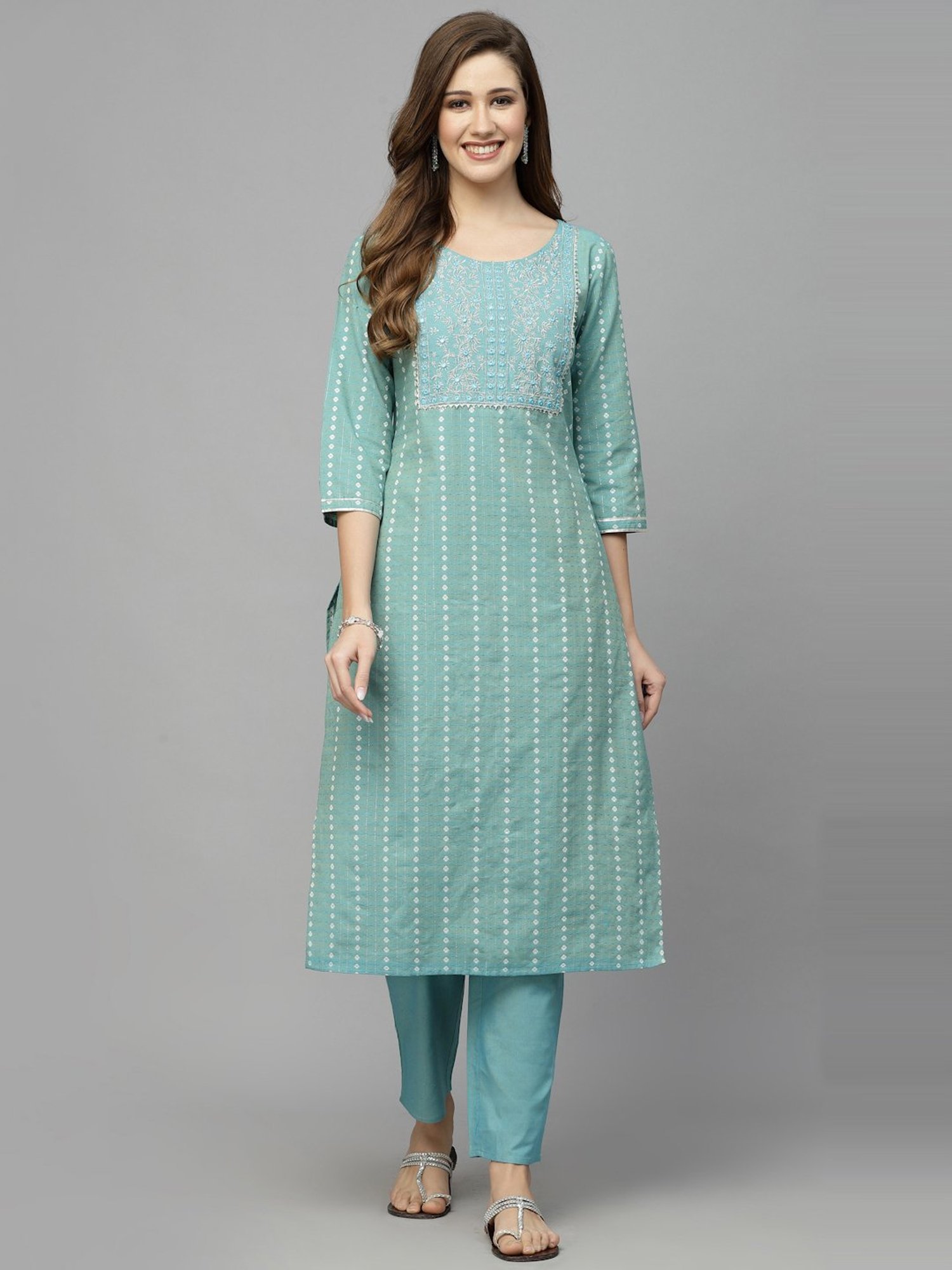 Stylum Green Embroidered Kurta Pant Set With Dupatta
