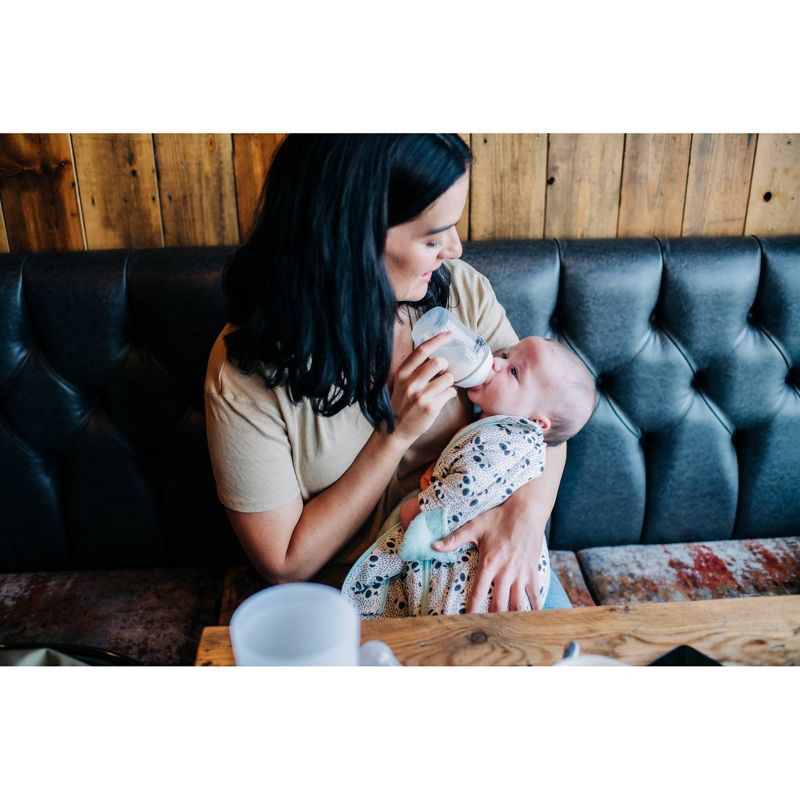 Tommee Tippee Closer to Nature Silicone Baby Bottle - 9oz