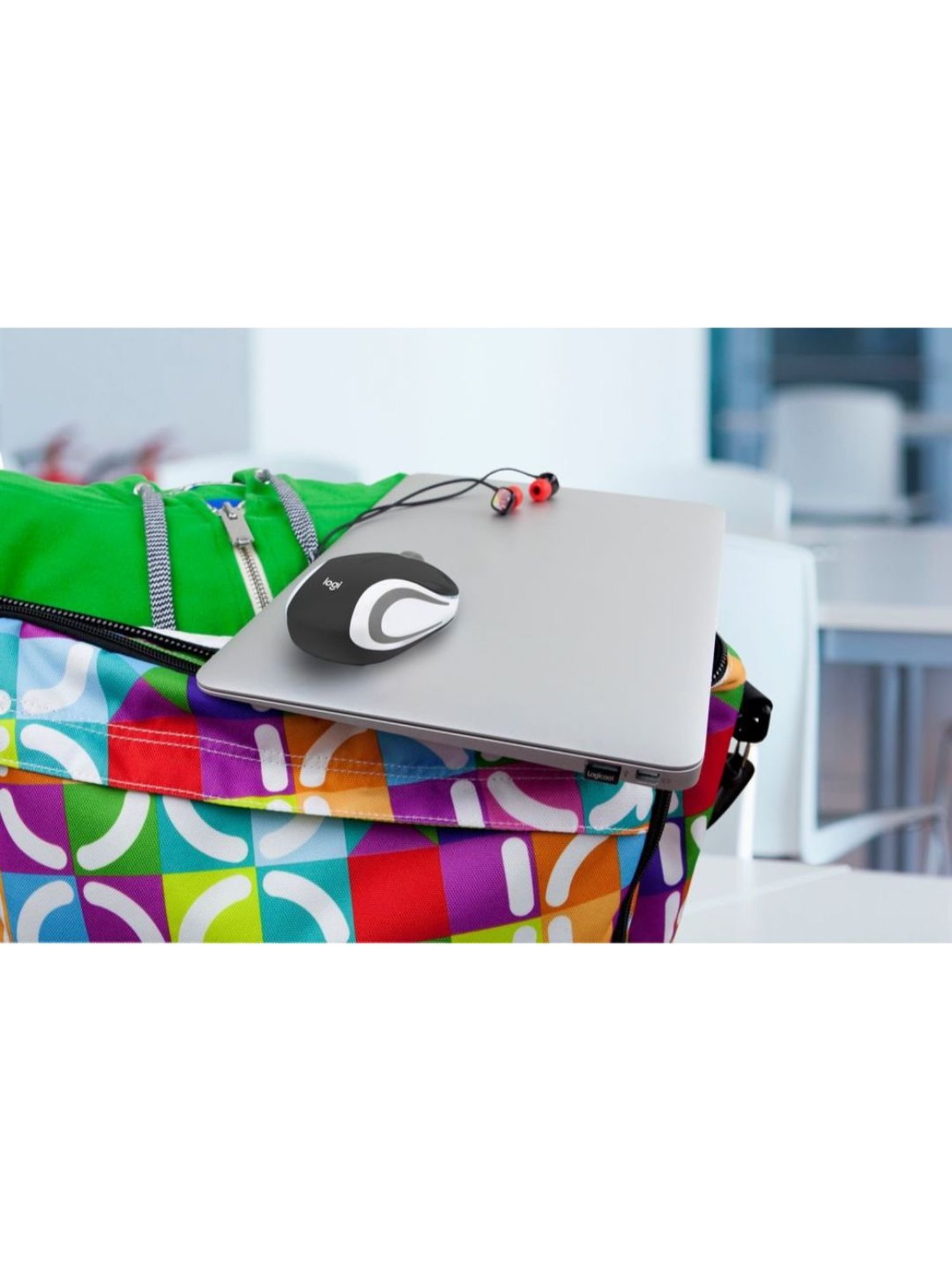 Logitech Signature M650 910-006263 Wireless Optical Mouse (Rose)