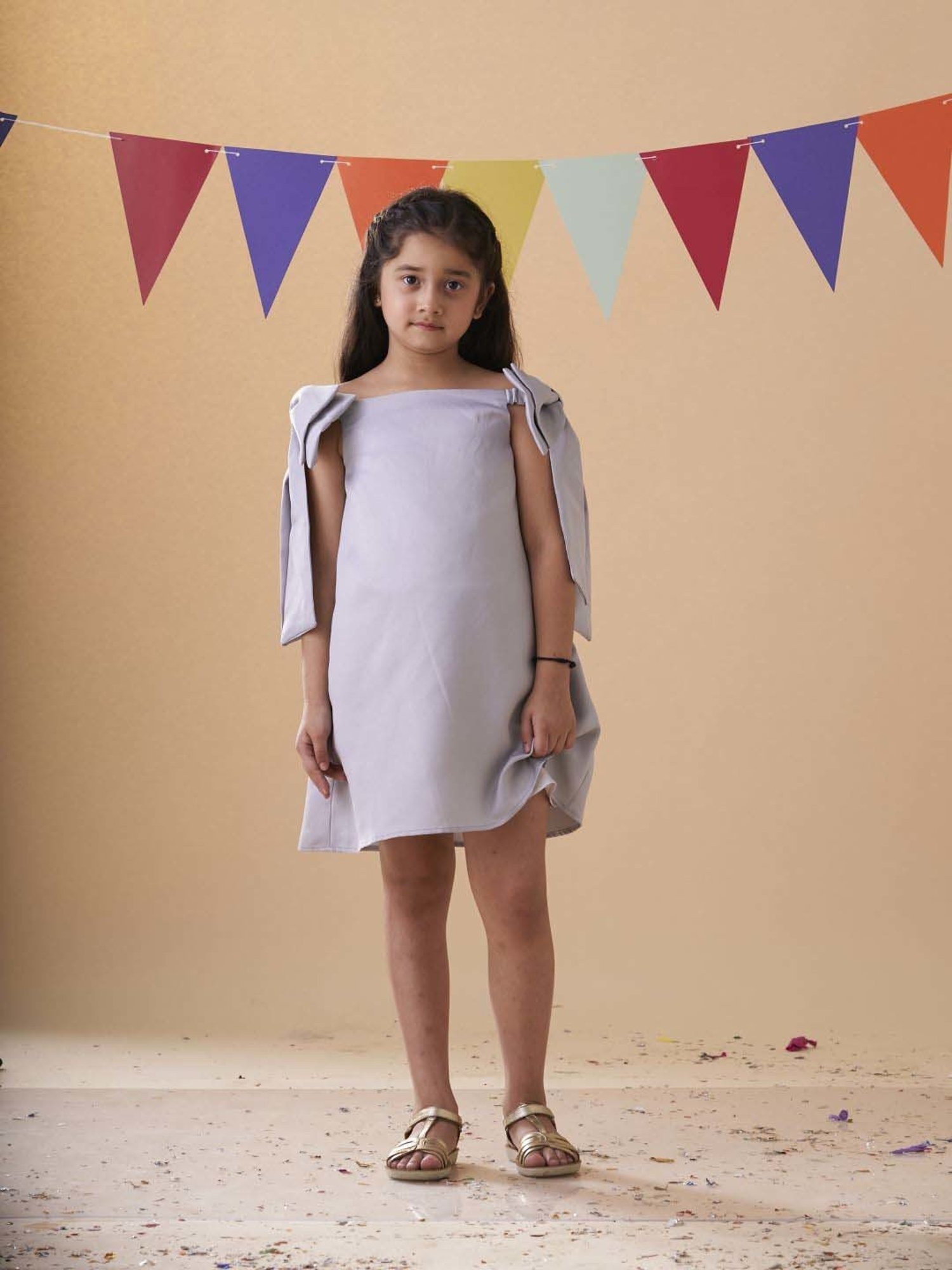 KidsDew Girls Grey Solid Casual Dresses