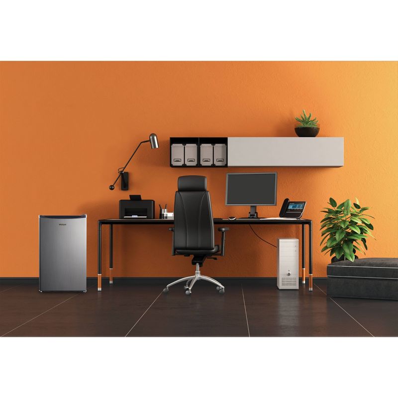 Whirlpool 4.3 cu ft Mini Refrigerator Stainless Steel WH43S1E