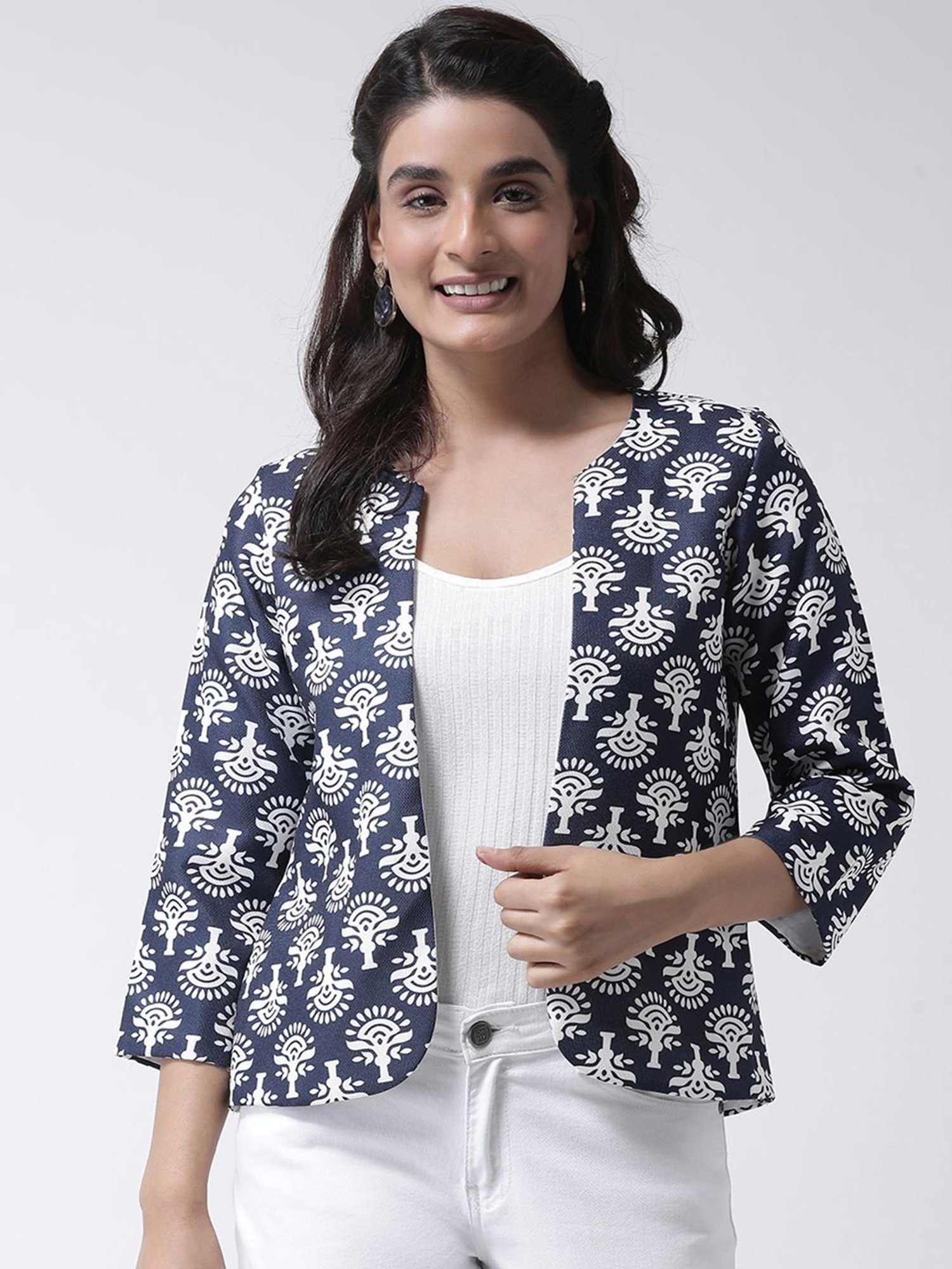 Hangup Navy Printed Shrug