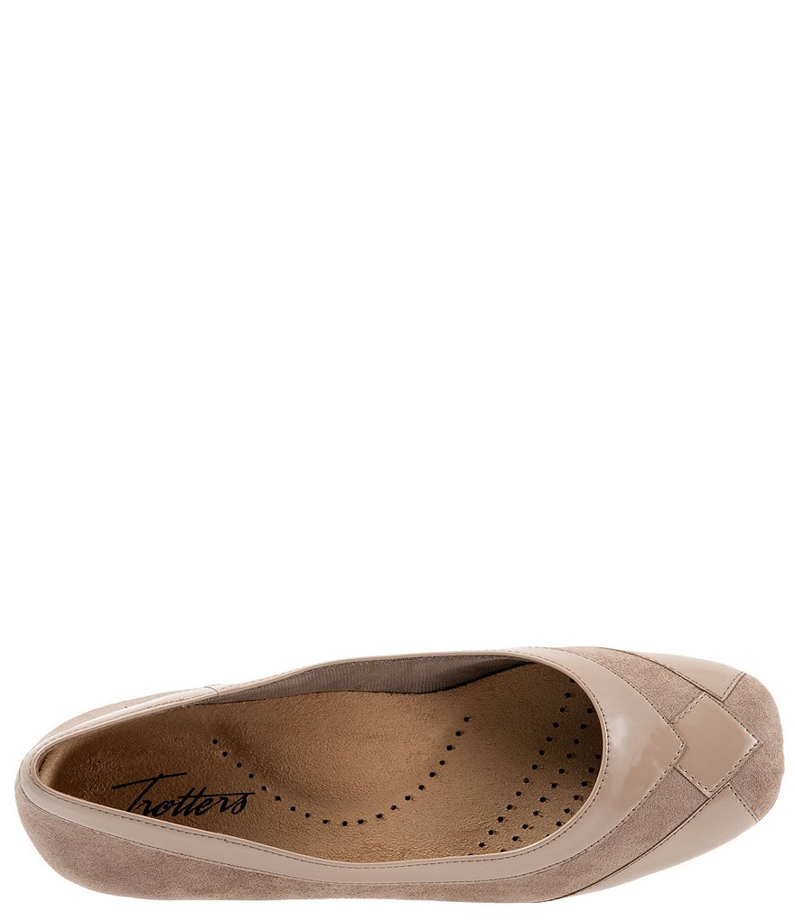 Trotters Sharp Ballerina Slip Ons