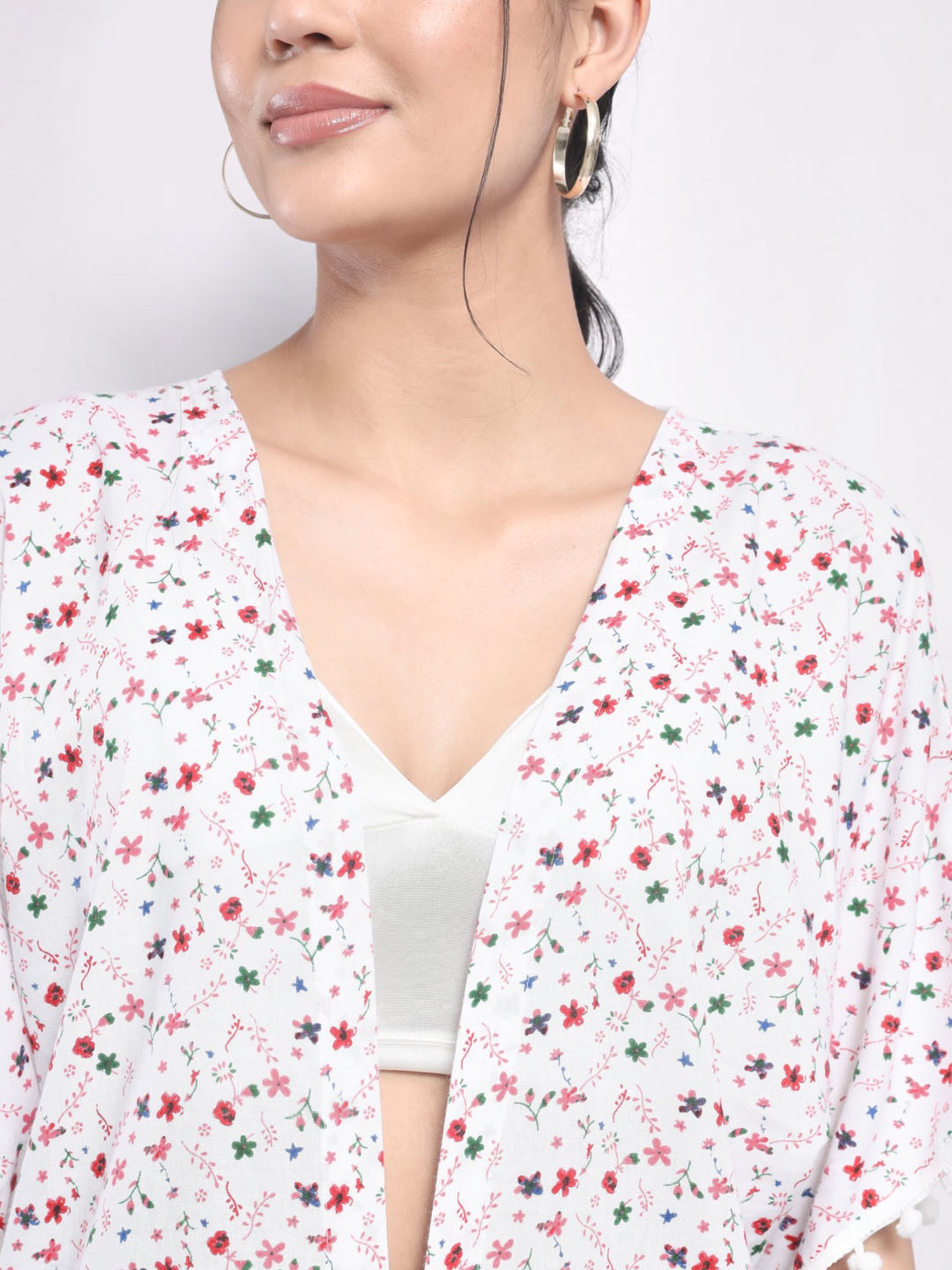 Mafadeny Black Striped Shrug