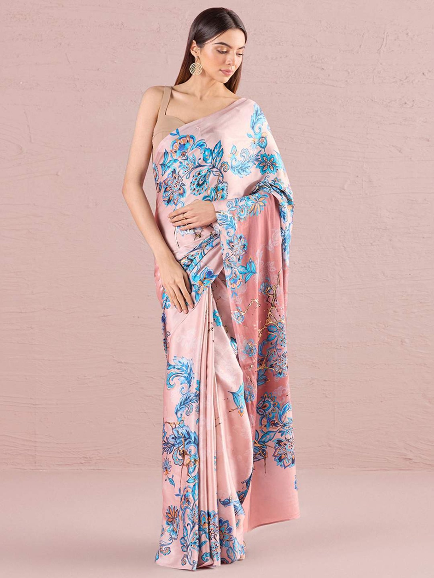 navyasa by liva Pink Printed Saree With Unstitched Blouse