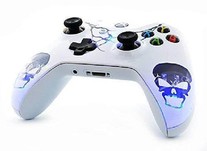 Skulls White Xbox One S Rapid Fire Custom Modded Controller 40 Mods for All Major Shooter Games, Auto Aim, Quick Scope, Auto Run, Sniper Breath, Jump Shot, Active Reload & More (with 3.5 Jack)