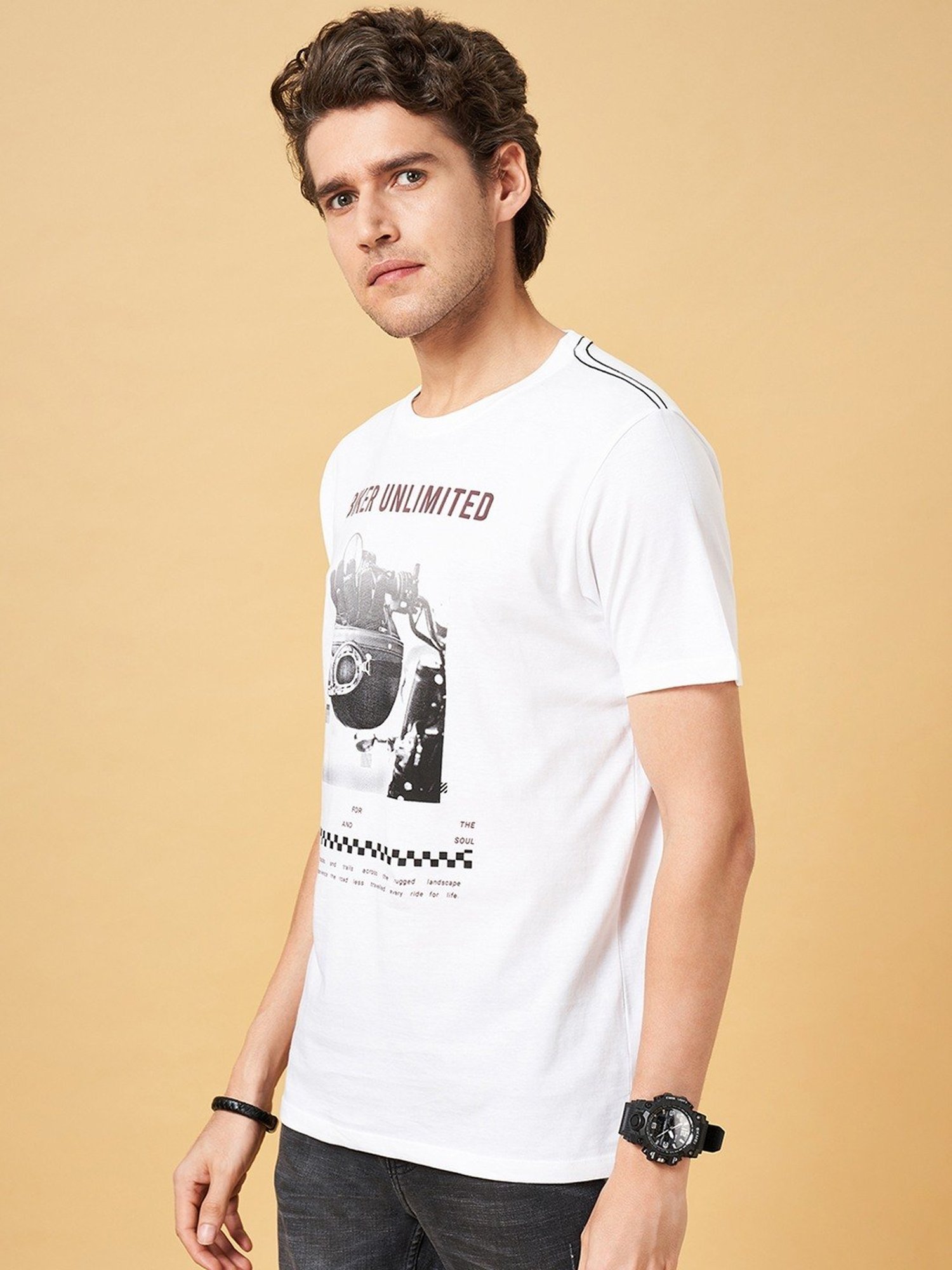 Sf Jeans By Pantaloons White Slim Fit Printed T-Shirt