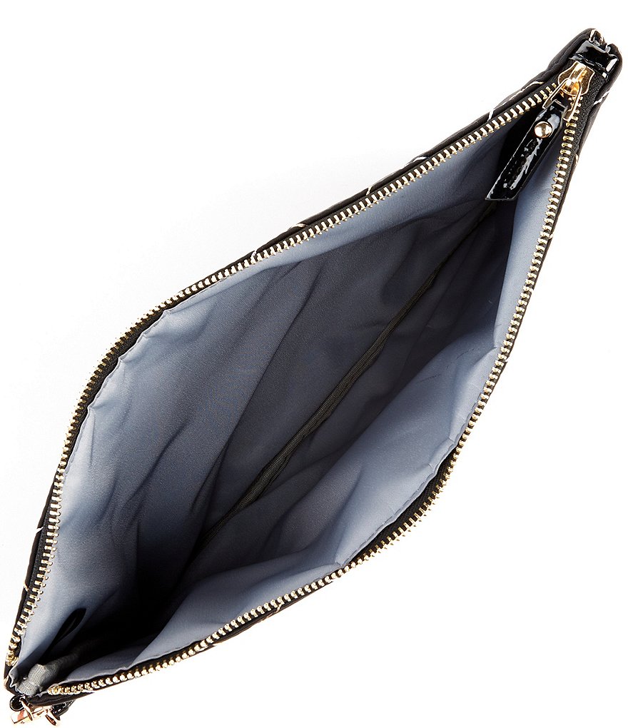 HOBO Link Leather Zip Wristlet