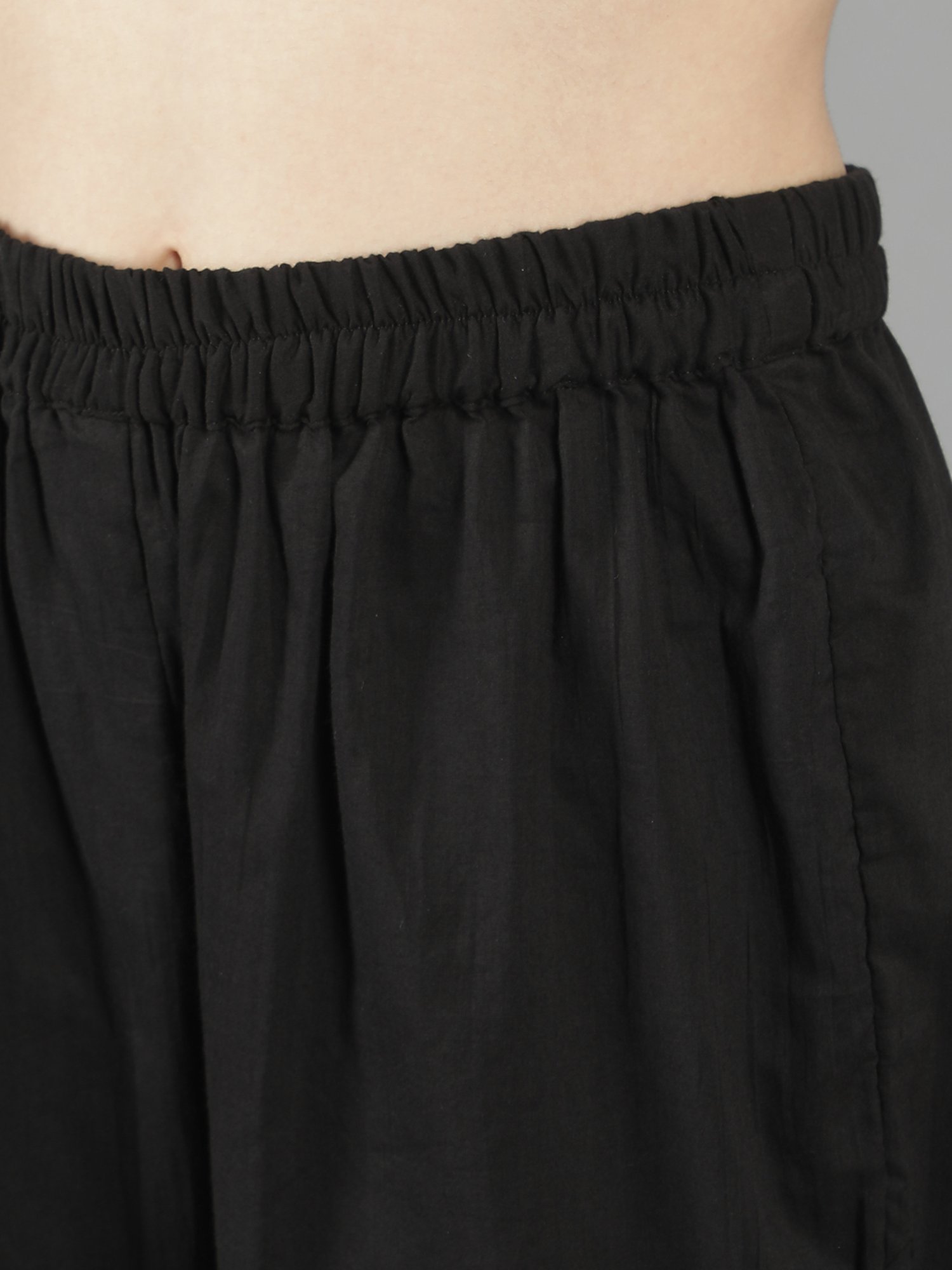 KAORI BY SHREYA AGARWAL Black Cotton Printed Kurta Pant Set With Dupatta