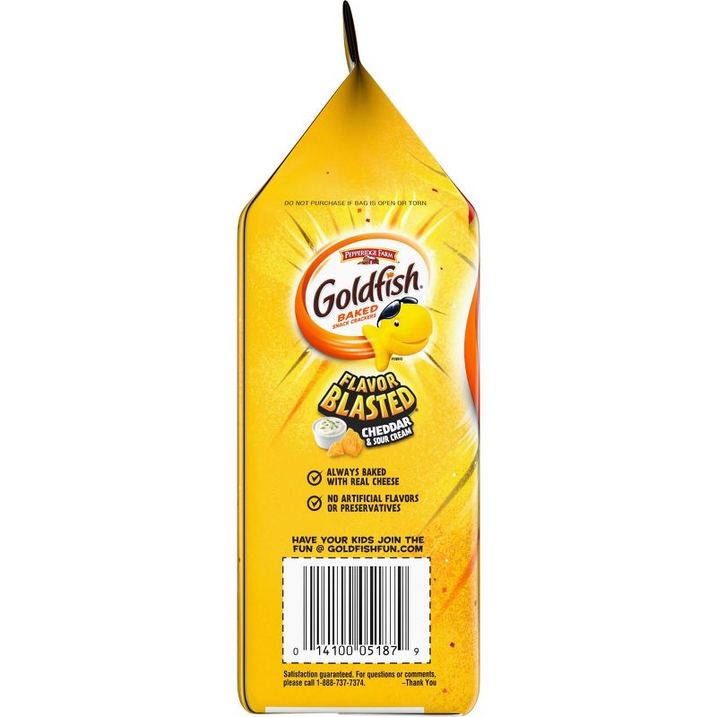 Goldfish Crackers Flavor Blasted Cheddar and Sour Cream - 6.6oz