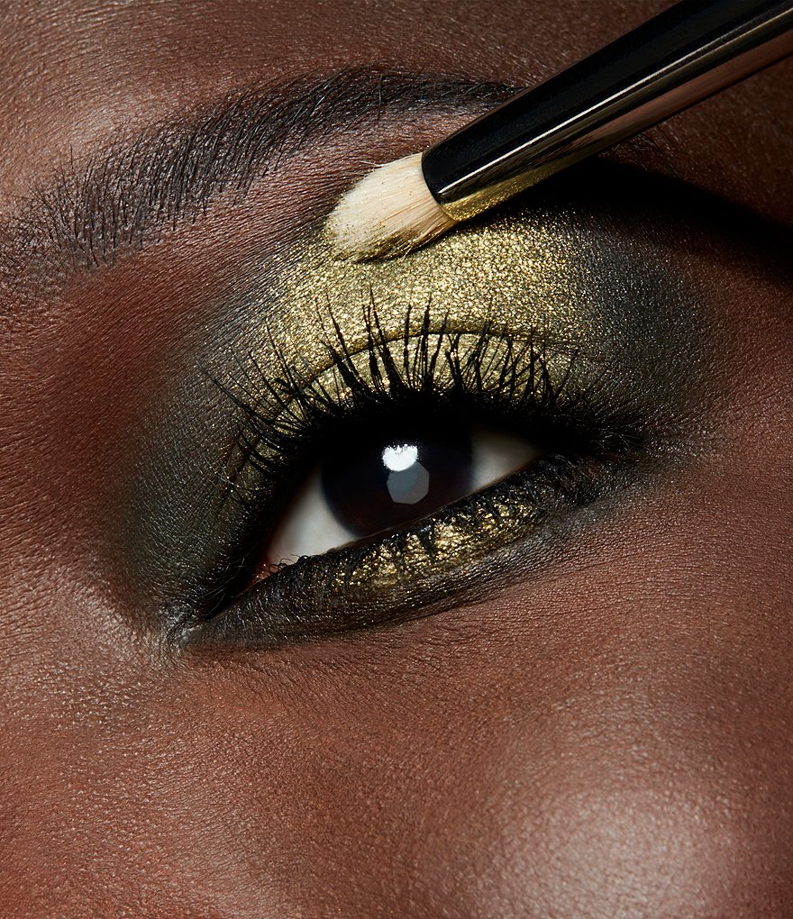 MAC Dazzleshadow Extreme Eyeshadow