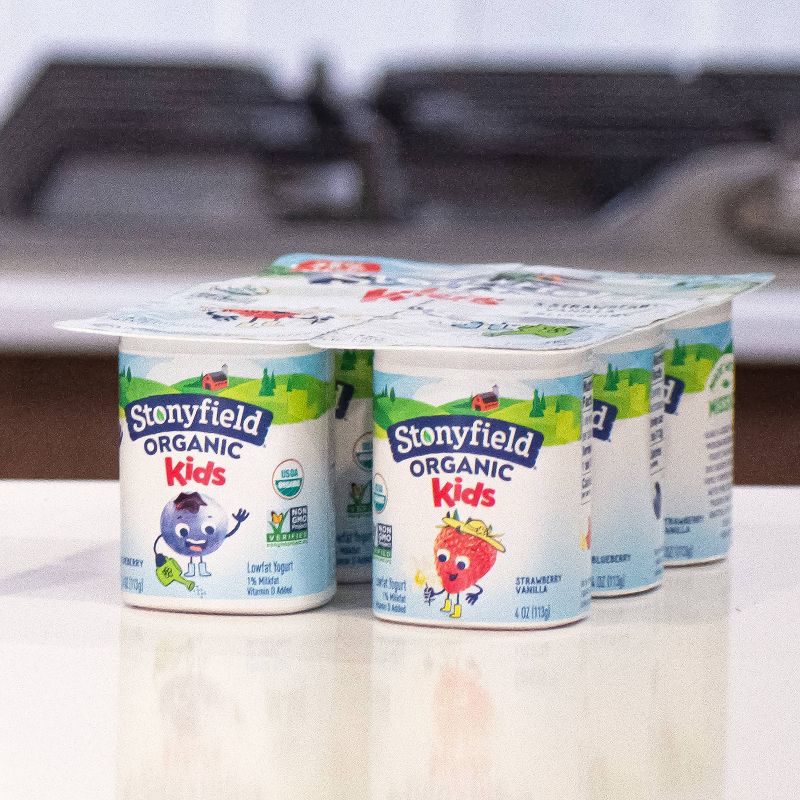 Stonyfield Organic Kids' Strawberry Banana Whole Milk Yogurt - 6ct/4oz Cups