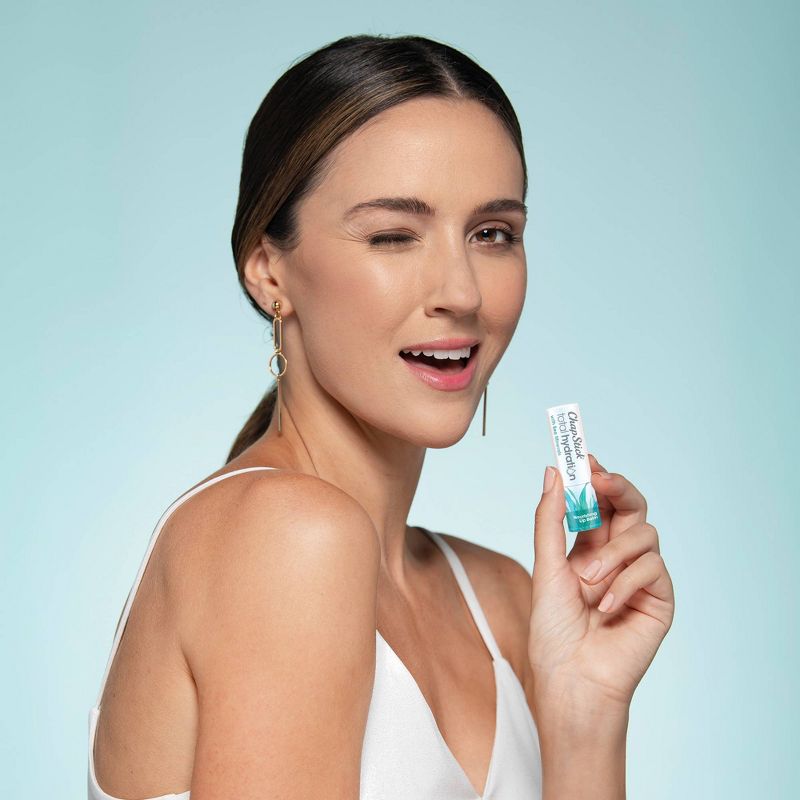 Chapstick Total Hydration Sea Minerals Nourishing Lip Balm - 0.12oz