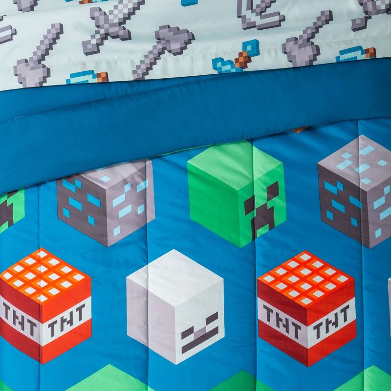 Minecraft Twin Isometric Bedding Set Blue