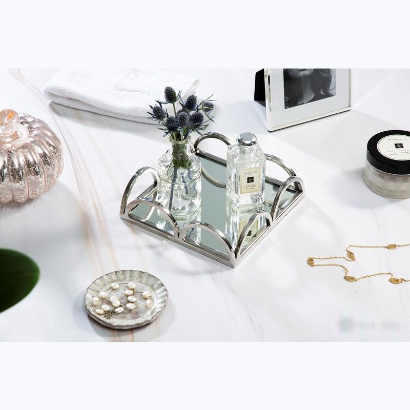 Classic Touch 8" Mirrored Napkin Holder With Side Bars- Silver 