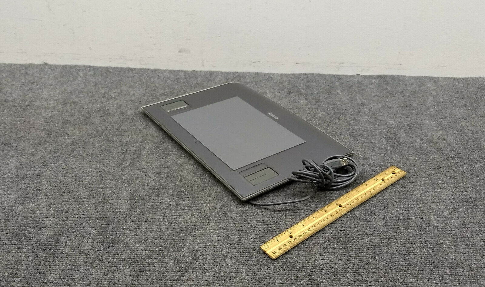 Wacom PTZ-630 Intuos 3 Drawing Tablet