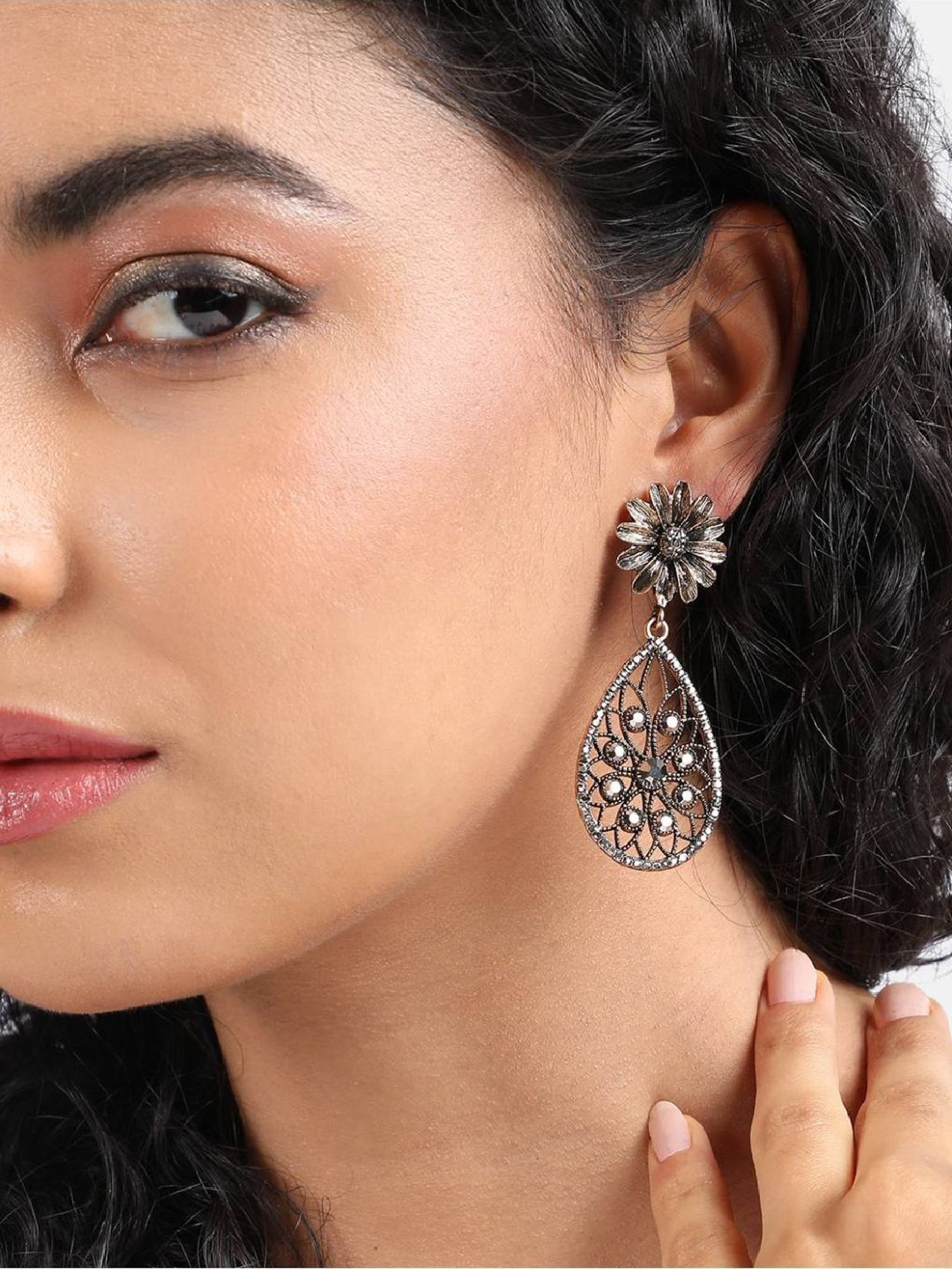 Sohi Women's Intricate Daisy Teardrop Drop Earrings  Gold